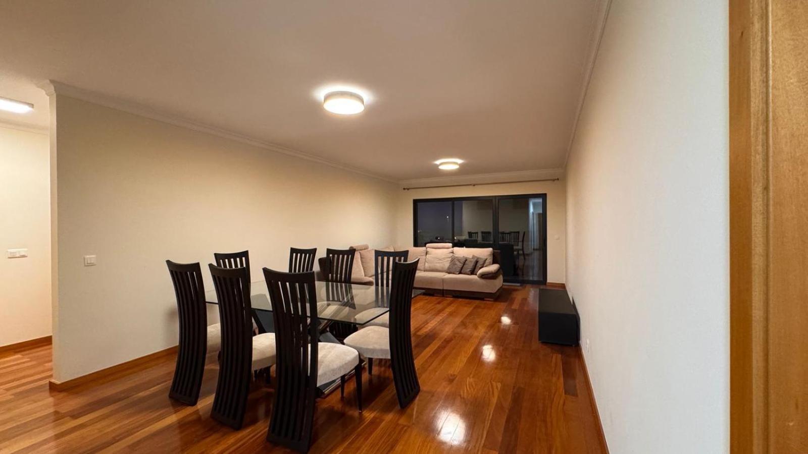 Coastal Comfort At Riverside - 4 Min To Airport! Guest house Santa Cruz (Madeira)