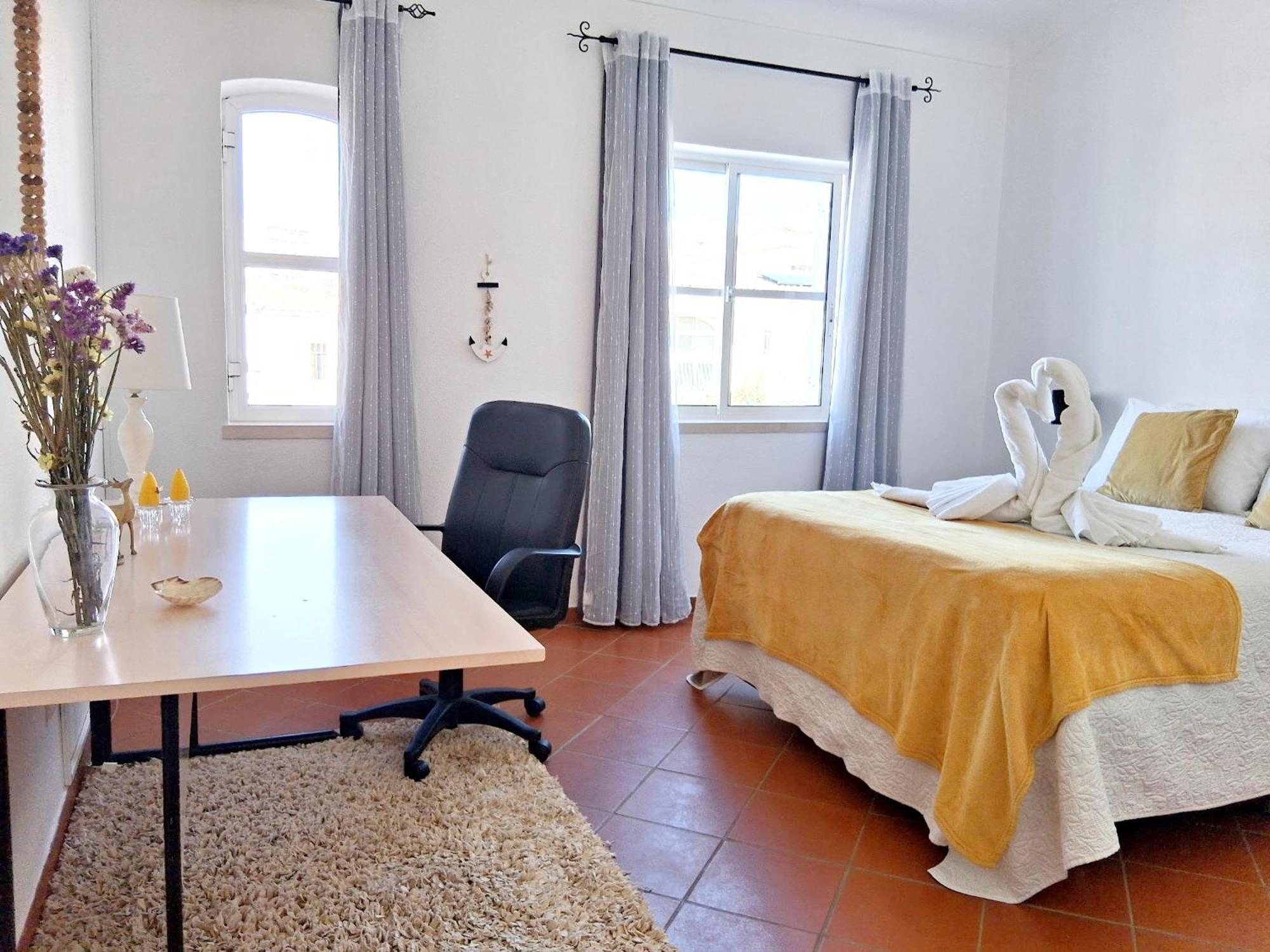 Marreiro's House Algarve - Child Friendy - Private Pool Holiday home *