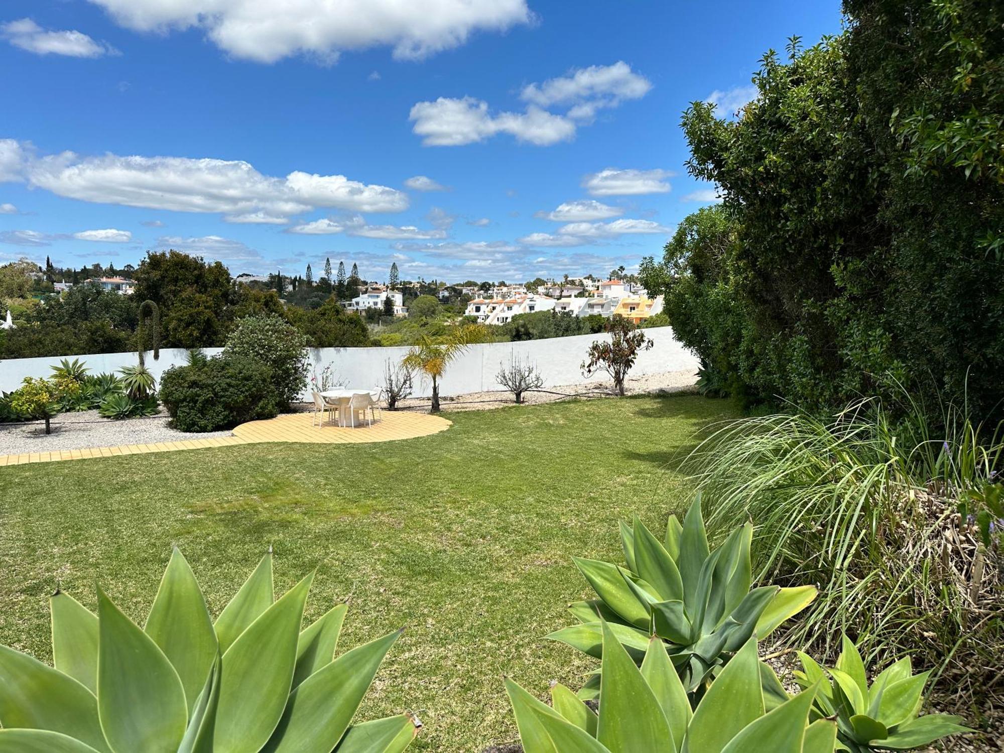 Tara Christina Villa Carvoeiro (Lagoa)