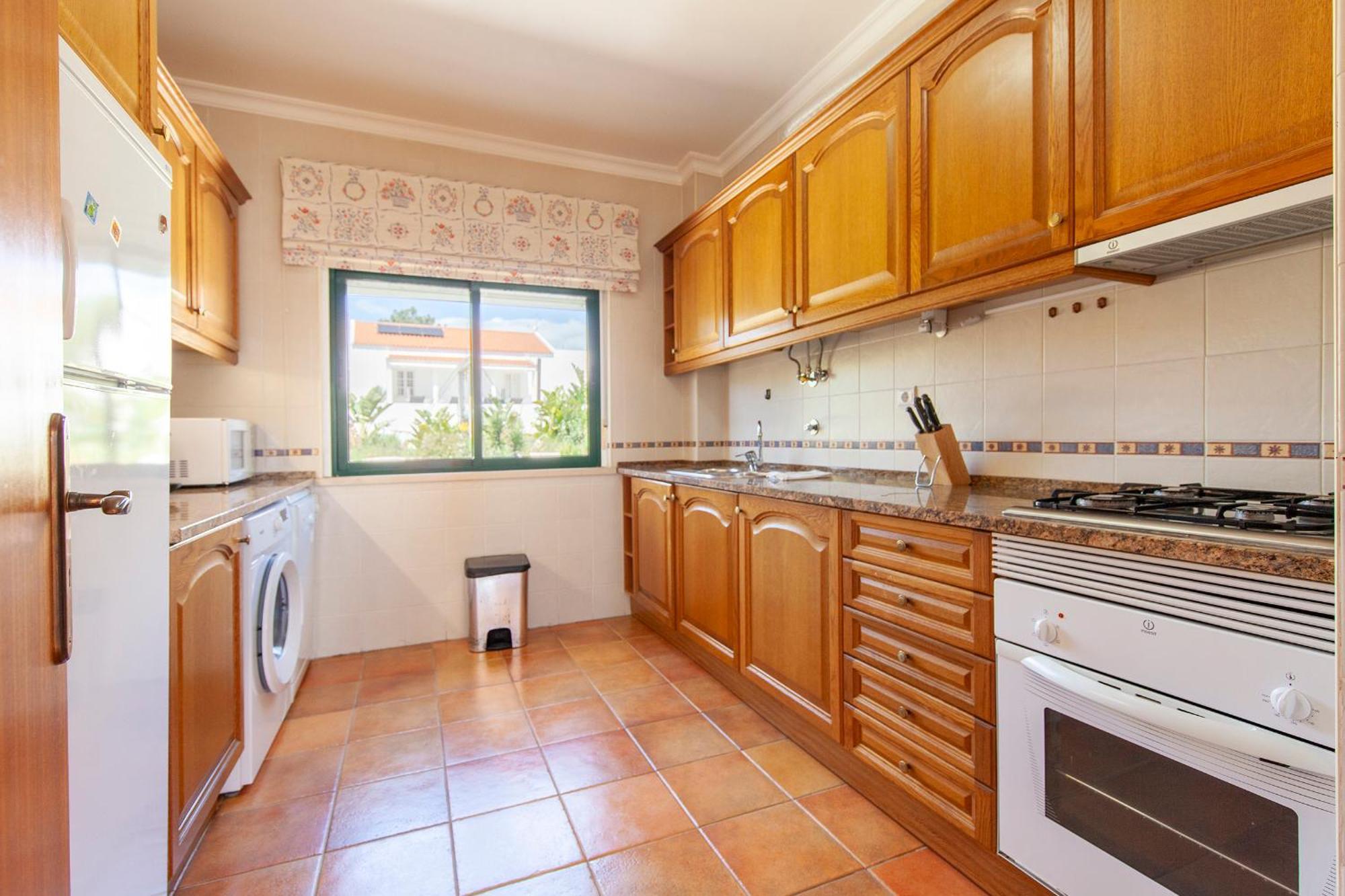 Quinta Dos Pinheiros Apartment *