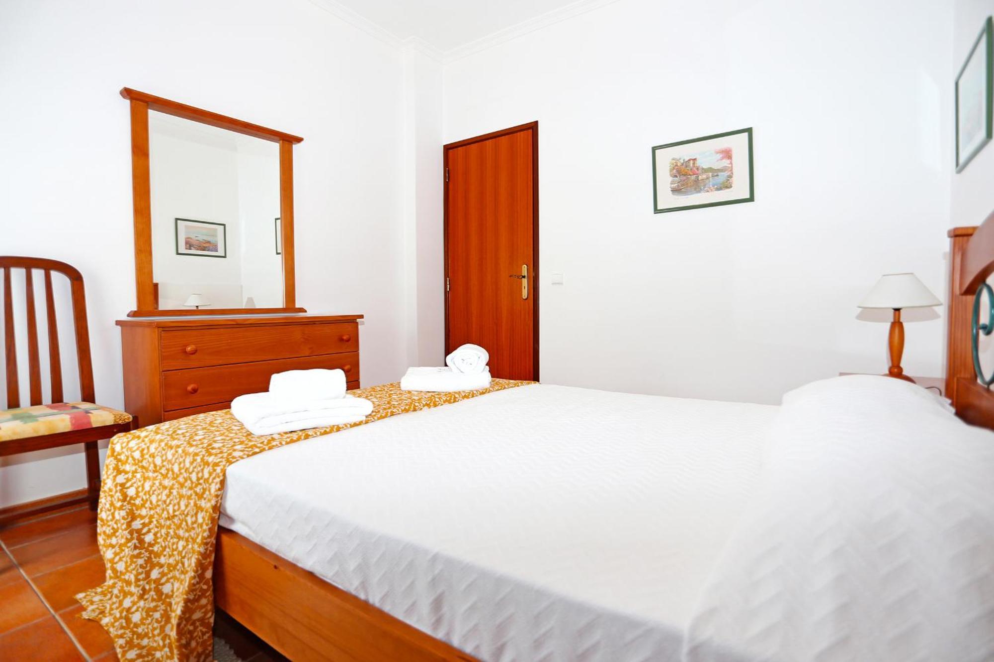 Quinta Dos Pinheiros Lagos