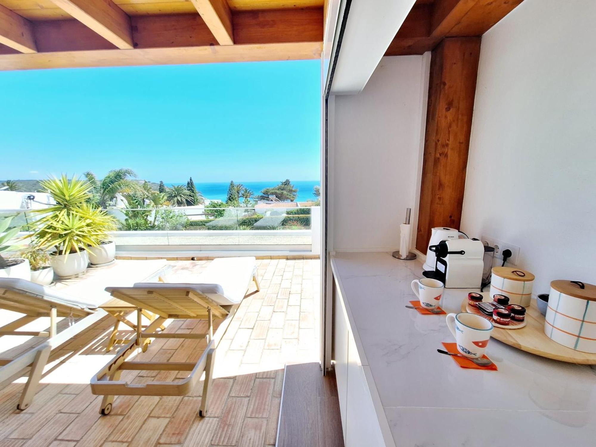 Romantik Guest house *