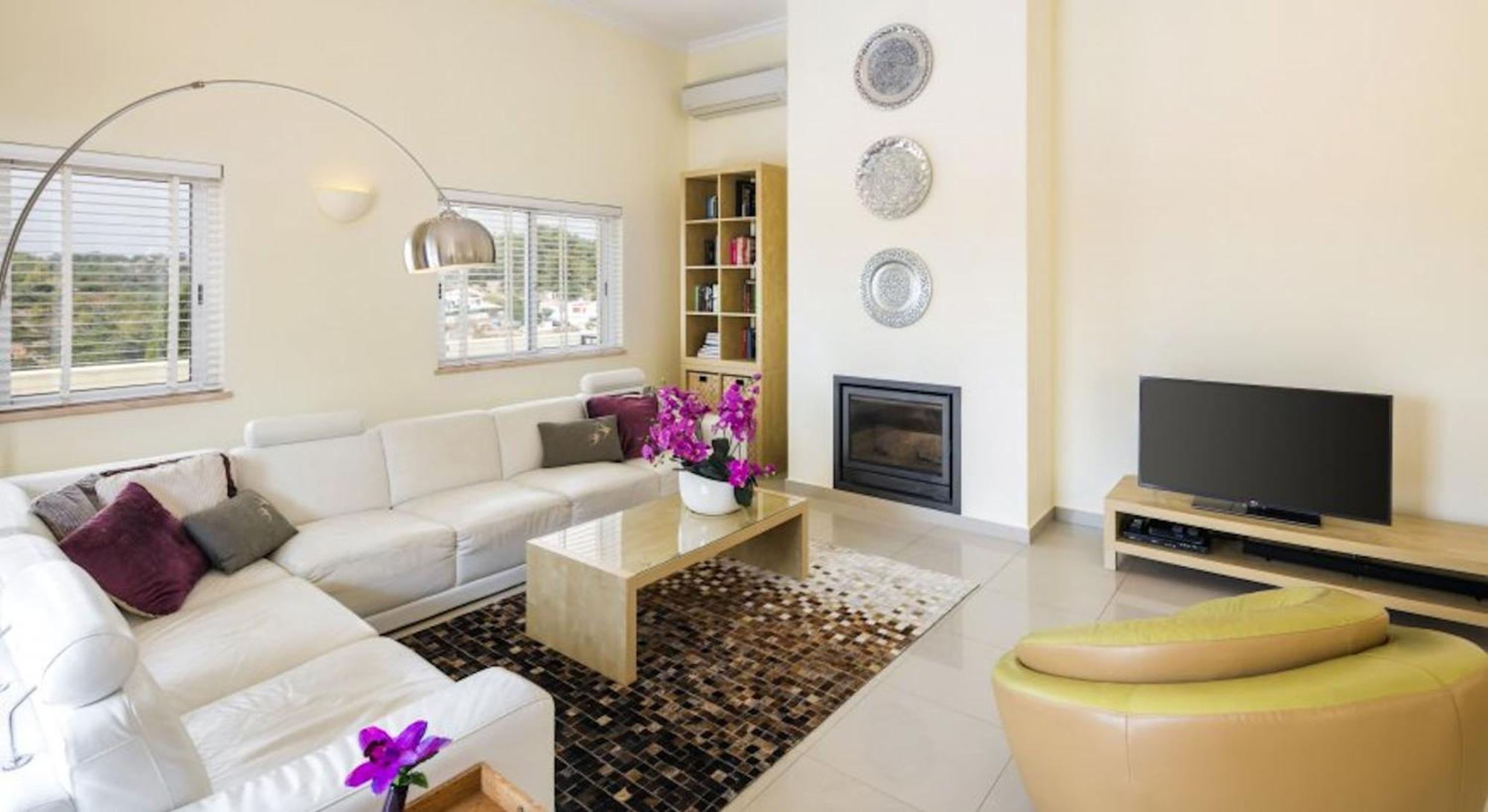 Pousada Villa Povo Do Burro, Beautiful And Elegant Villa, Few Minutes Walk To Resort Centre Carvoeiro (Lagoa)