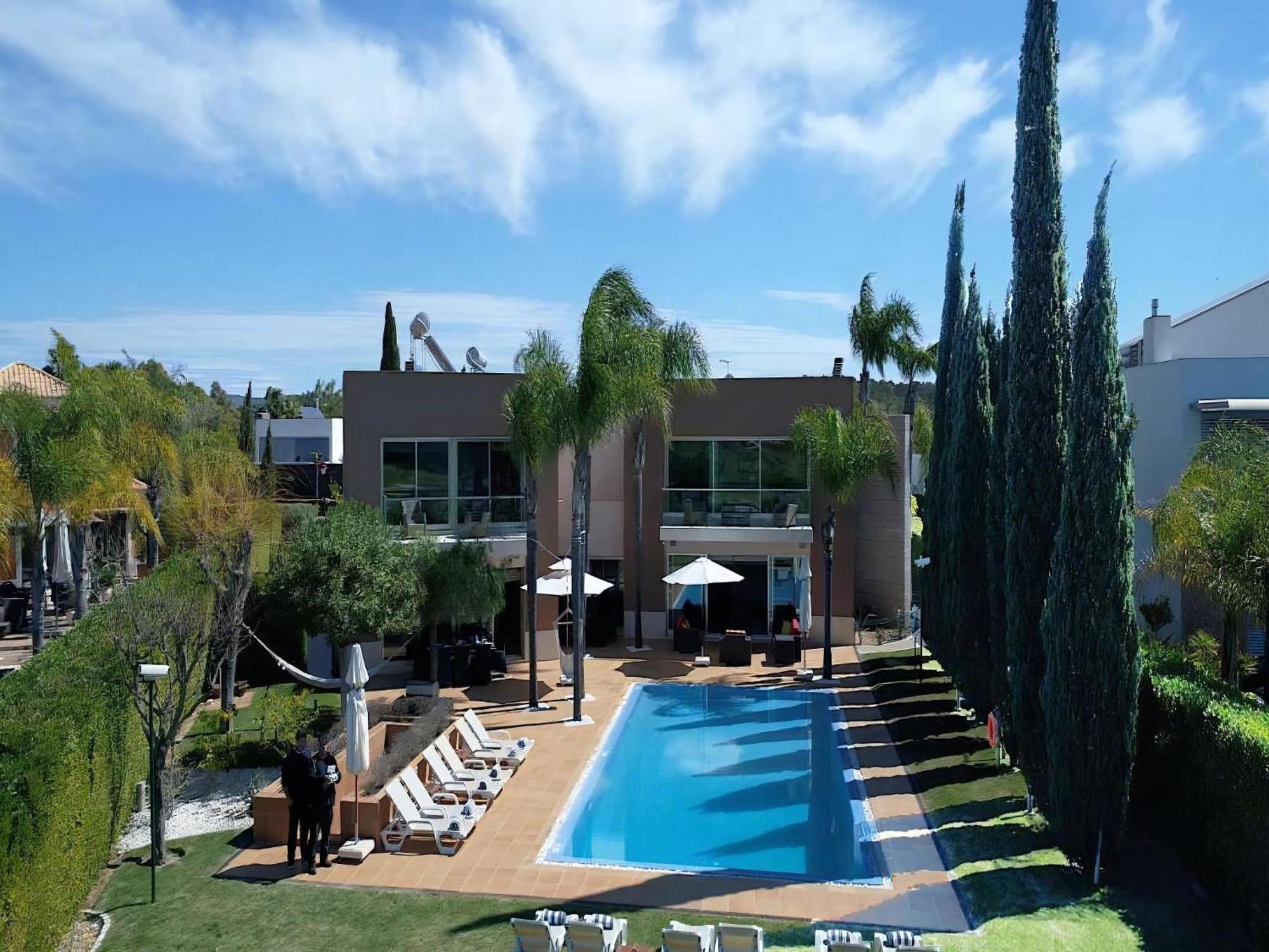 Special Vilamoura 6 Bedrooms Lagoon Private Pool With Great Golf Course Views Algarve *