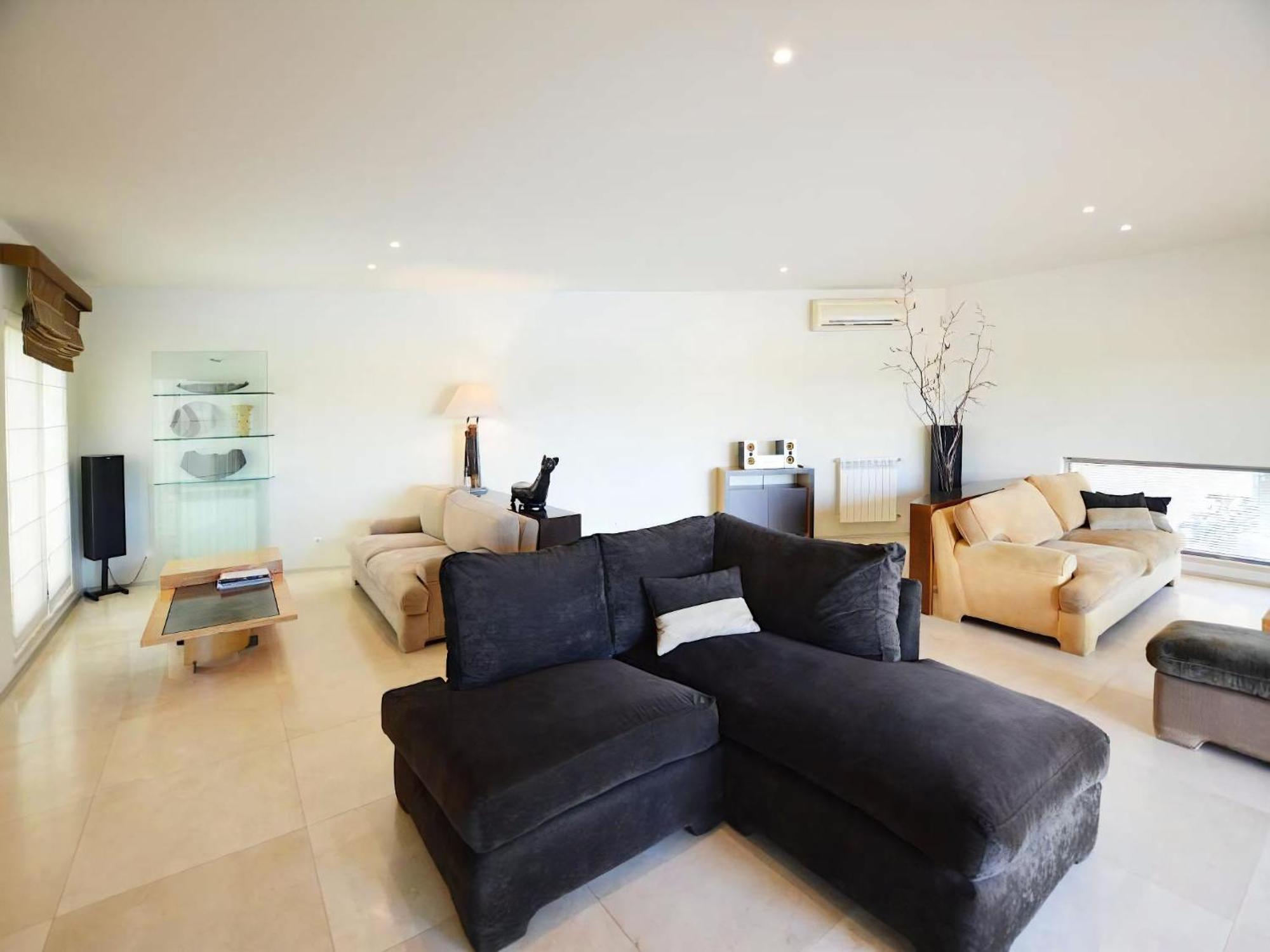Special Vilamoura Villa 6 Bedrooms Villa Lagoon Private Pool With Great Golf Course Views Algarve Quarteira