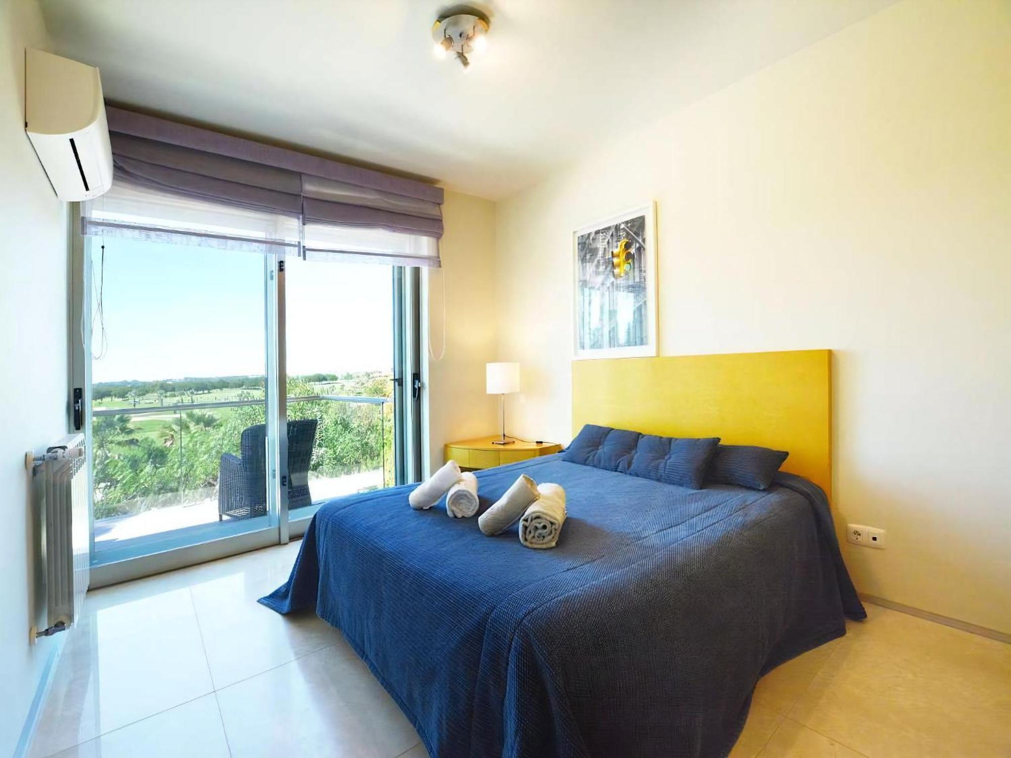 Special Vilamoura Villa 6 Bedrooms Villa Lagoon Private Pool With Great Golf Course Views Algarve *