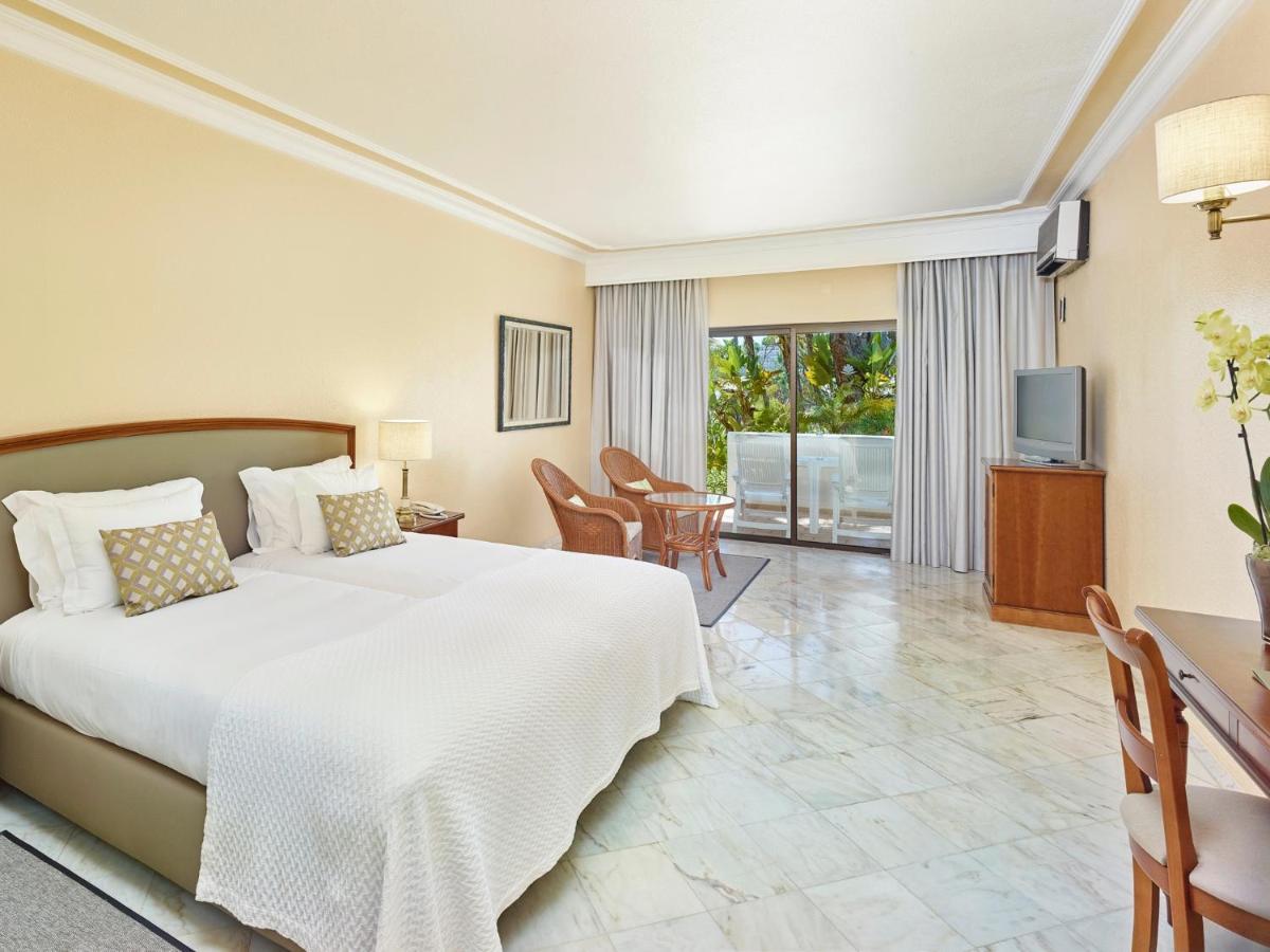 Ria Park Garden Hotel 4*