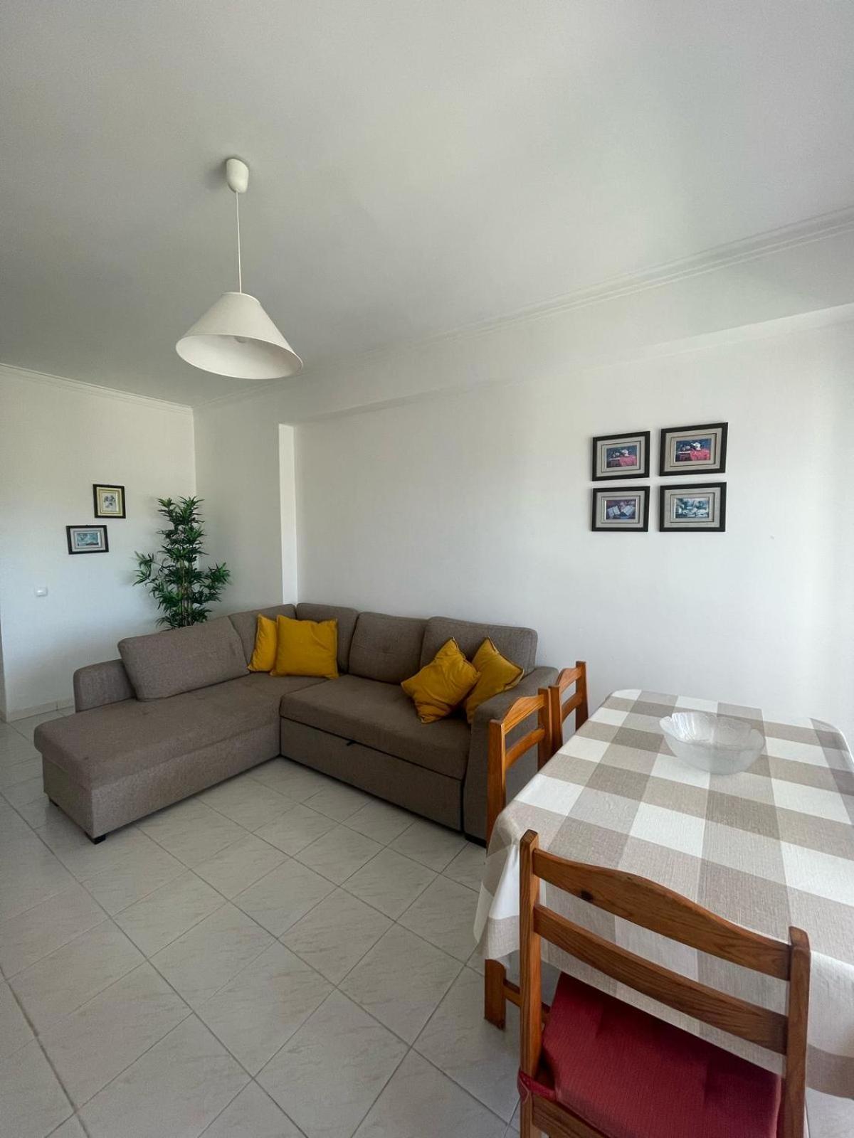 Apartment Carteia *