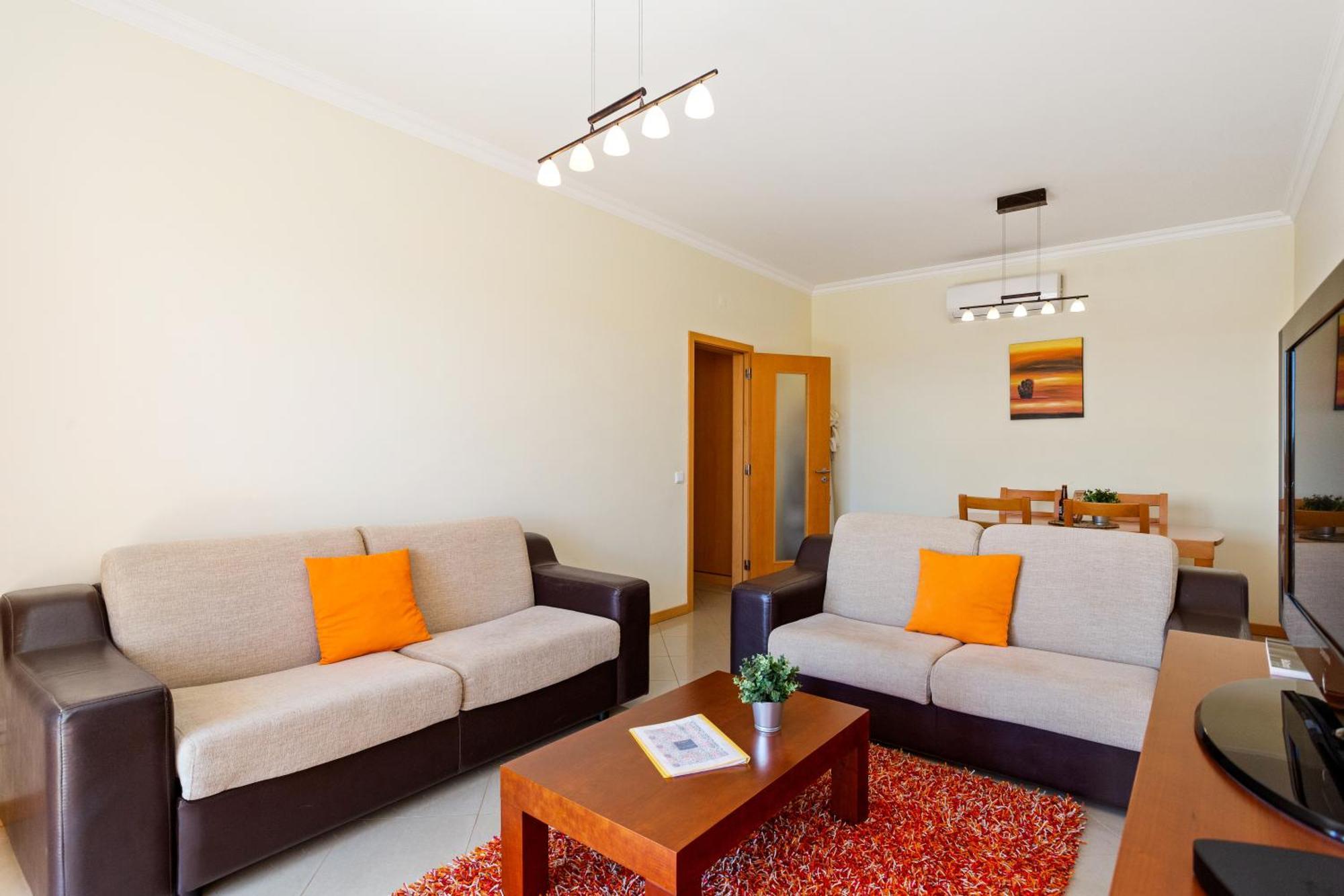 Apartment Encosta Da Orada By *