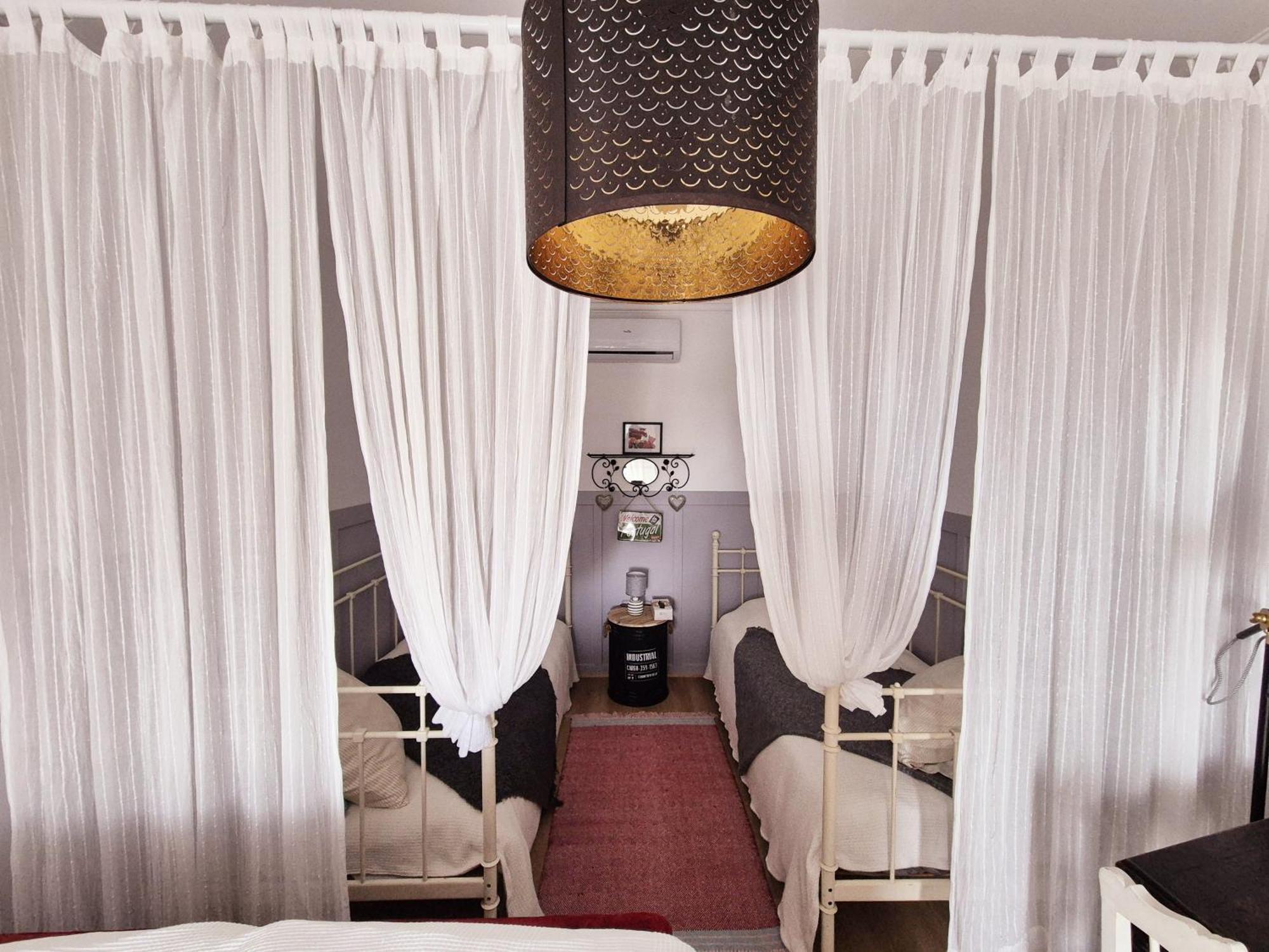 Bed & Breakfast Alegria Ericeira