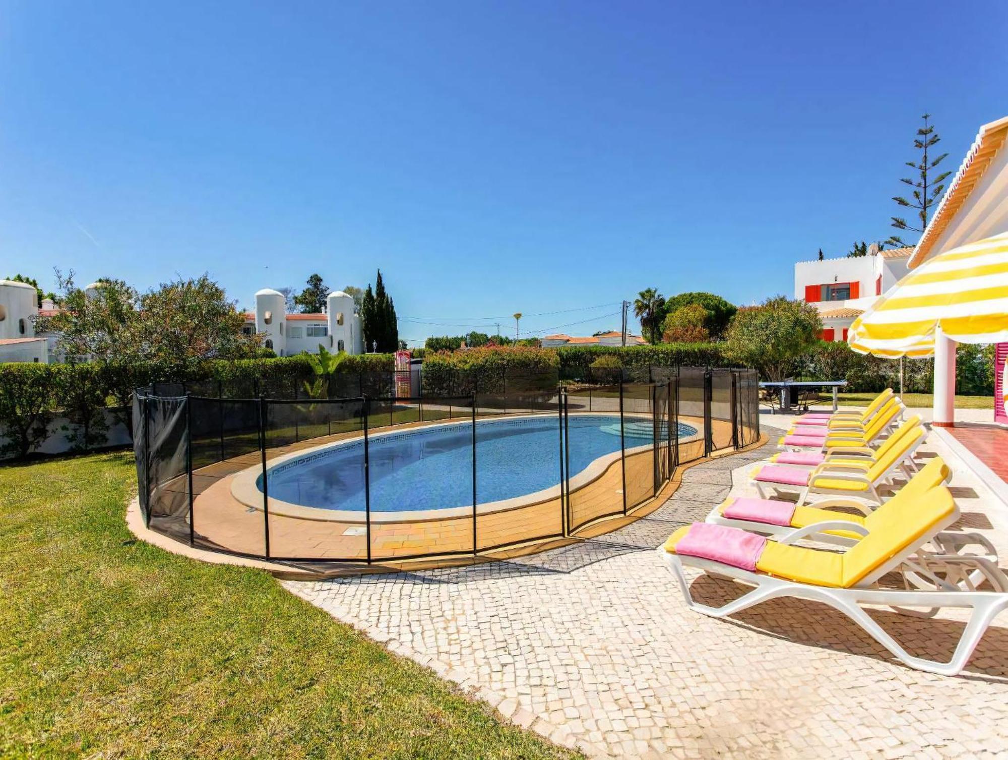 Villa Luxury Carvoeiro Fragrancia Dois 4 Bedroom Gated Pool *