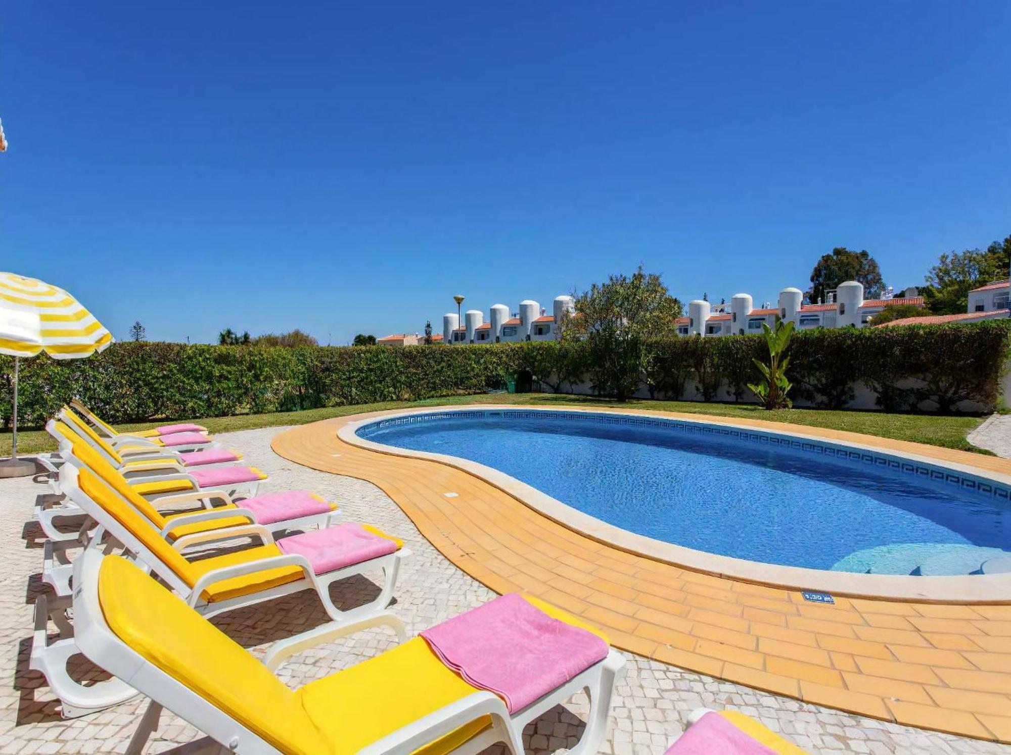 Villa Luxury Carvoeiro Fragrancia Dois 4 Bedroom Gated Pool *