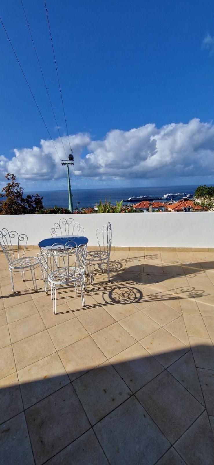 Renovado E Luminoso A Poucos Minutos Do Centro Funchal (Madeira)
