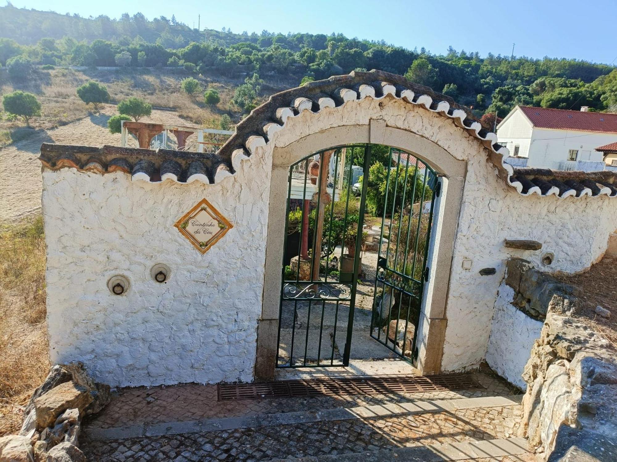 Holiday home Heaven House
