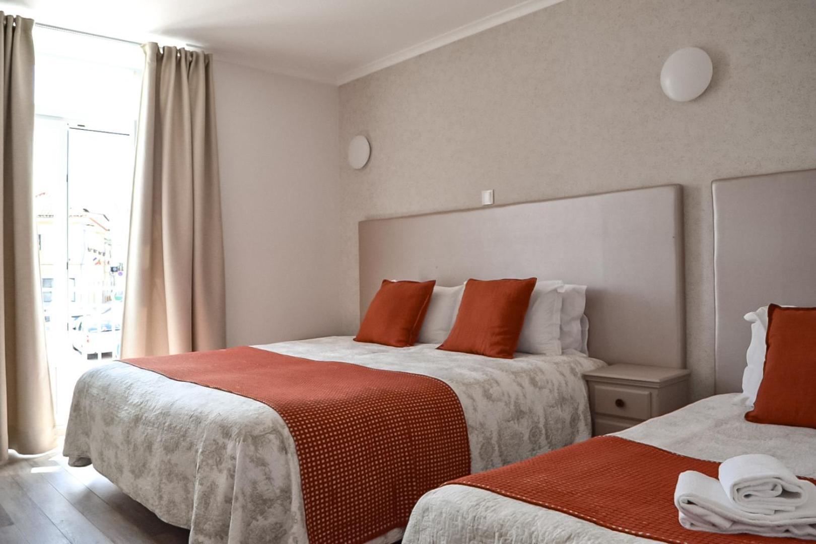 Bed & Breakfast Residencia Maciel Peniche