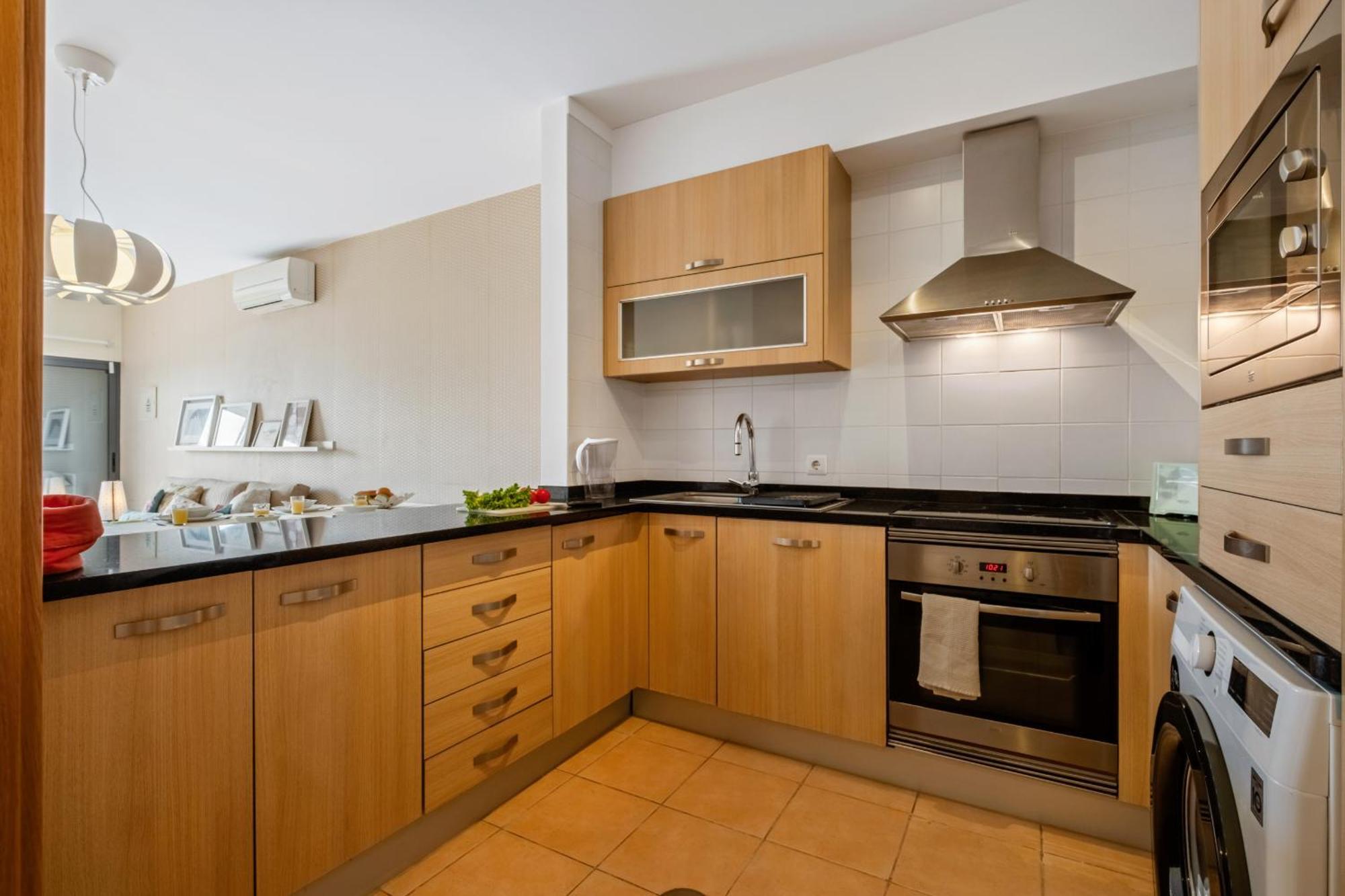 Casa Pedras Pretas - By Wehost