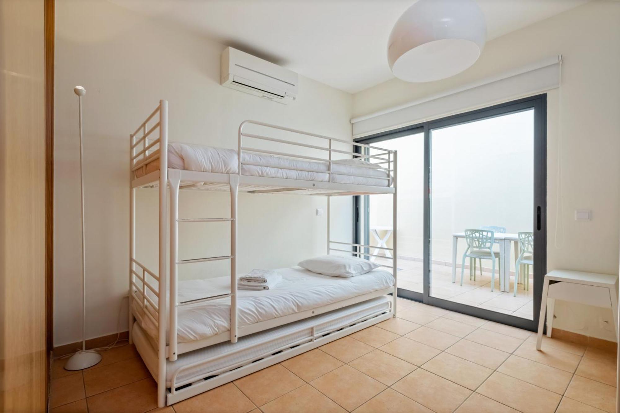 Casa Pedras Pretas - By Wehost * Porto Santo