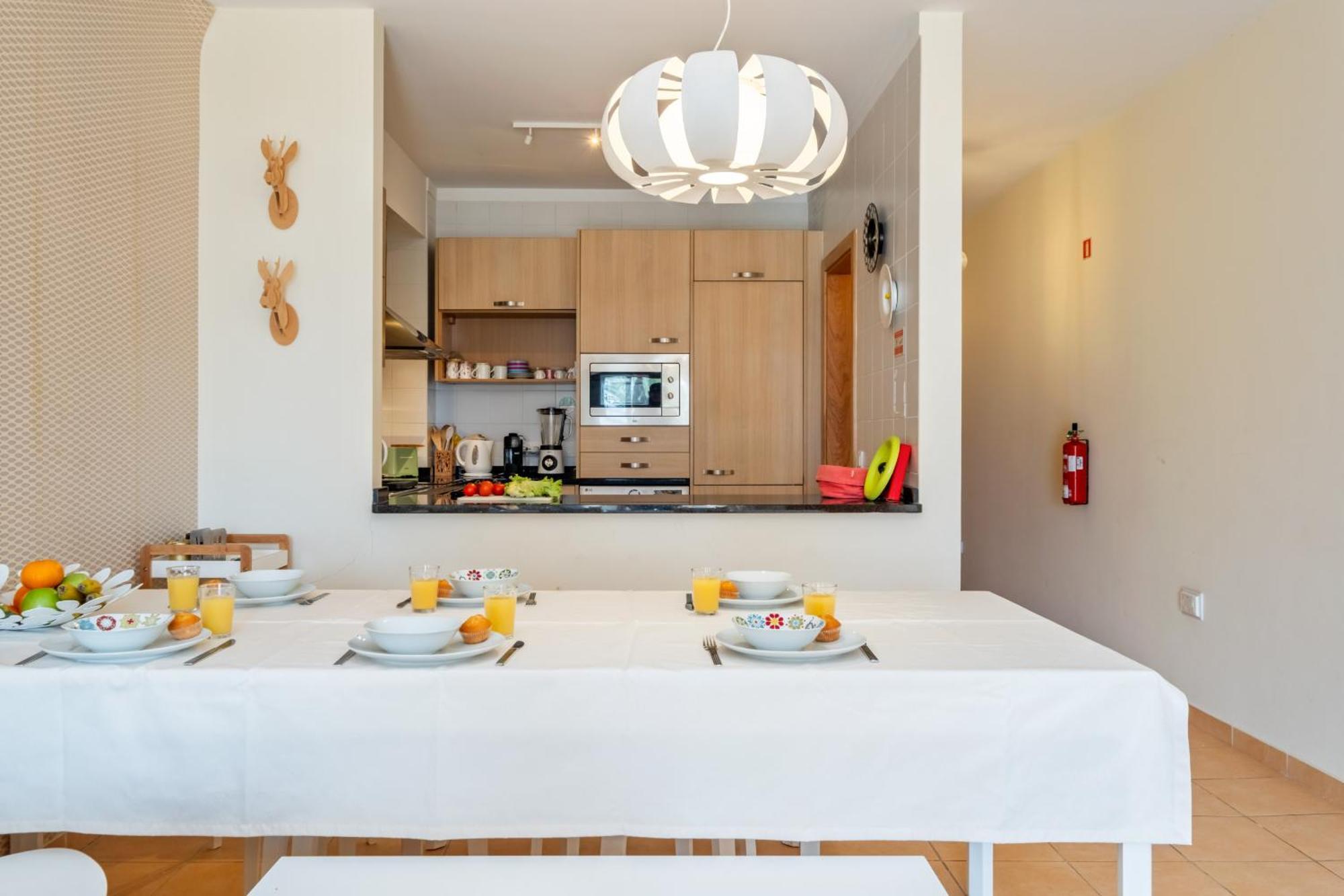 Casa Pedras Pretas - By Wehost Porto Santo