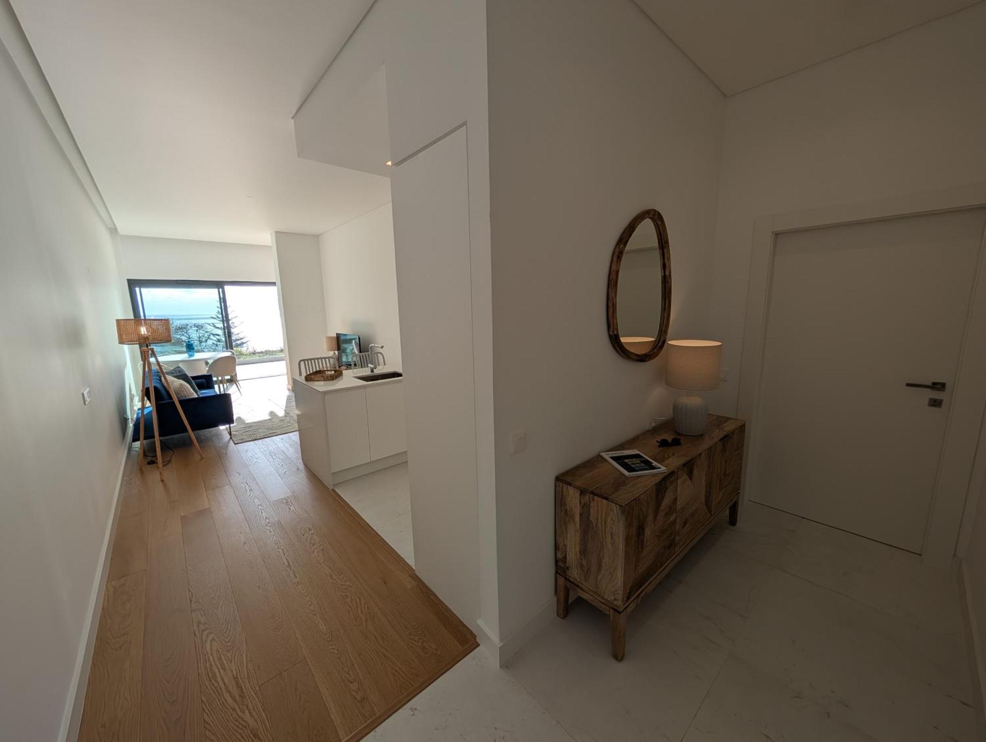 Apartment Breathtaking Oceanfront Living, Sunset Facing 3-bedroom Flat In Acqua Residences