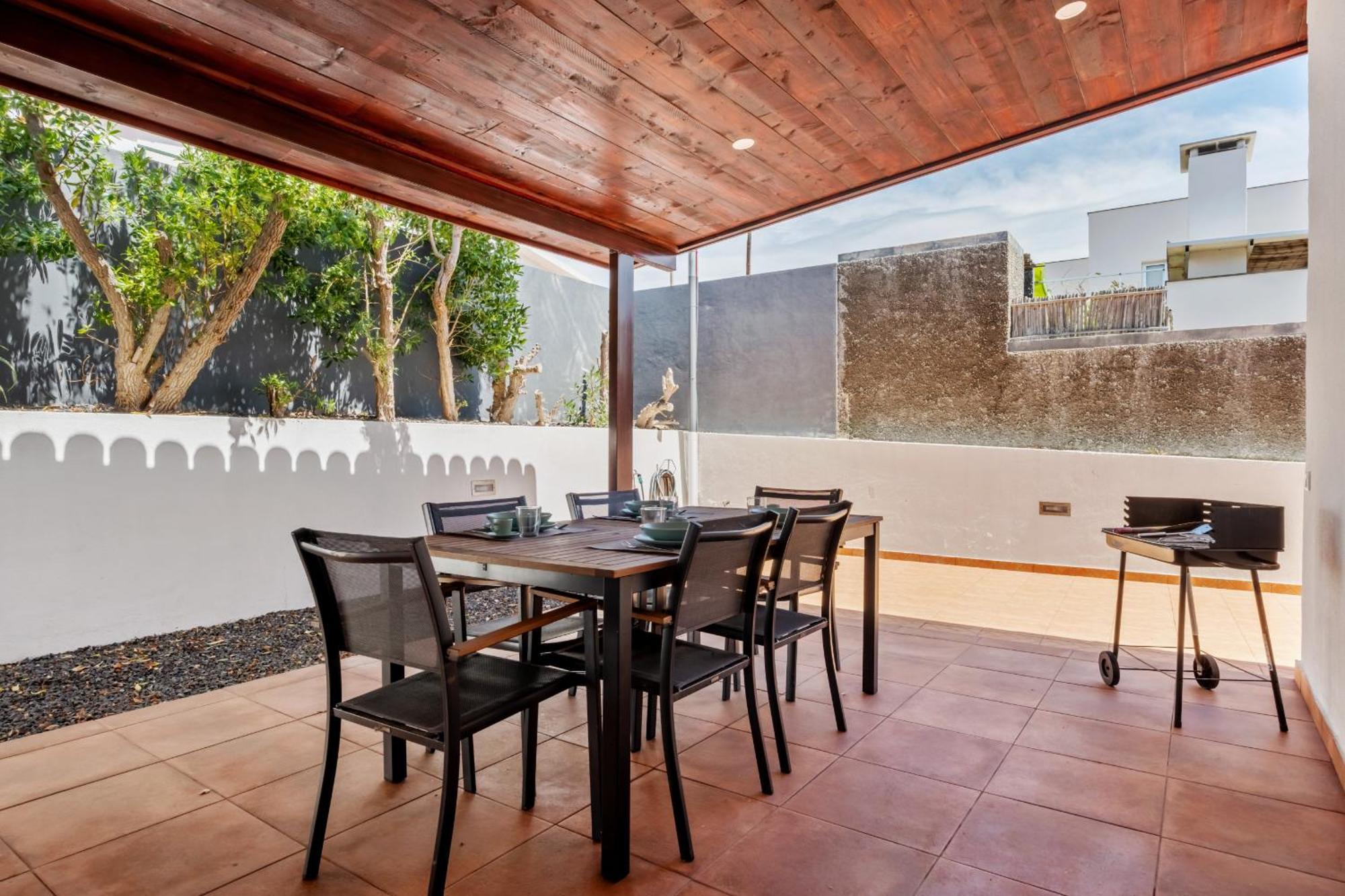 Casa Forno De Cal - By Wehost * Porto Santo
