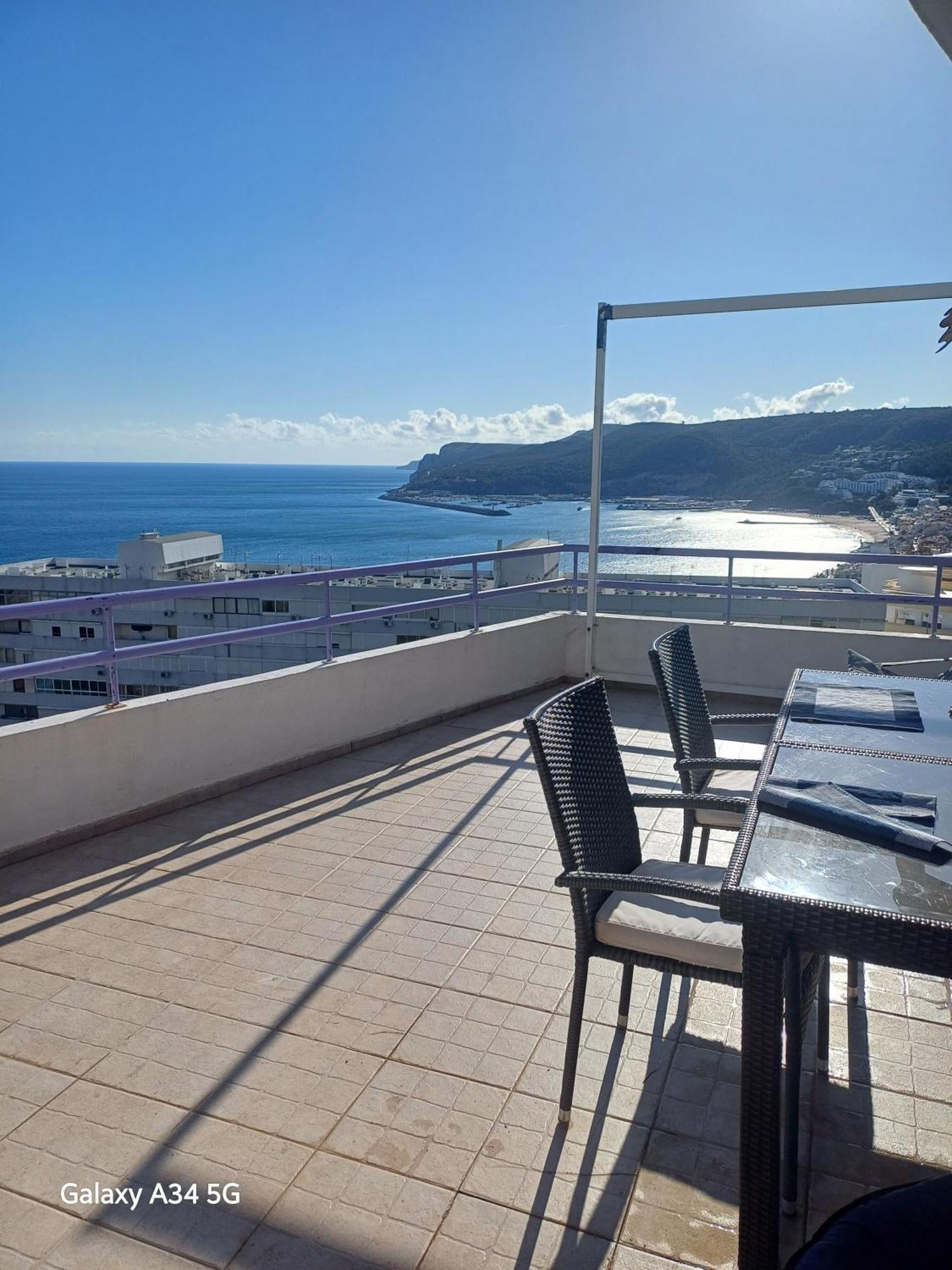 Yvonne's Bela Vista * Sesimbra