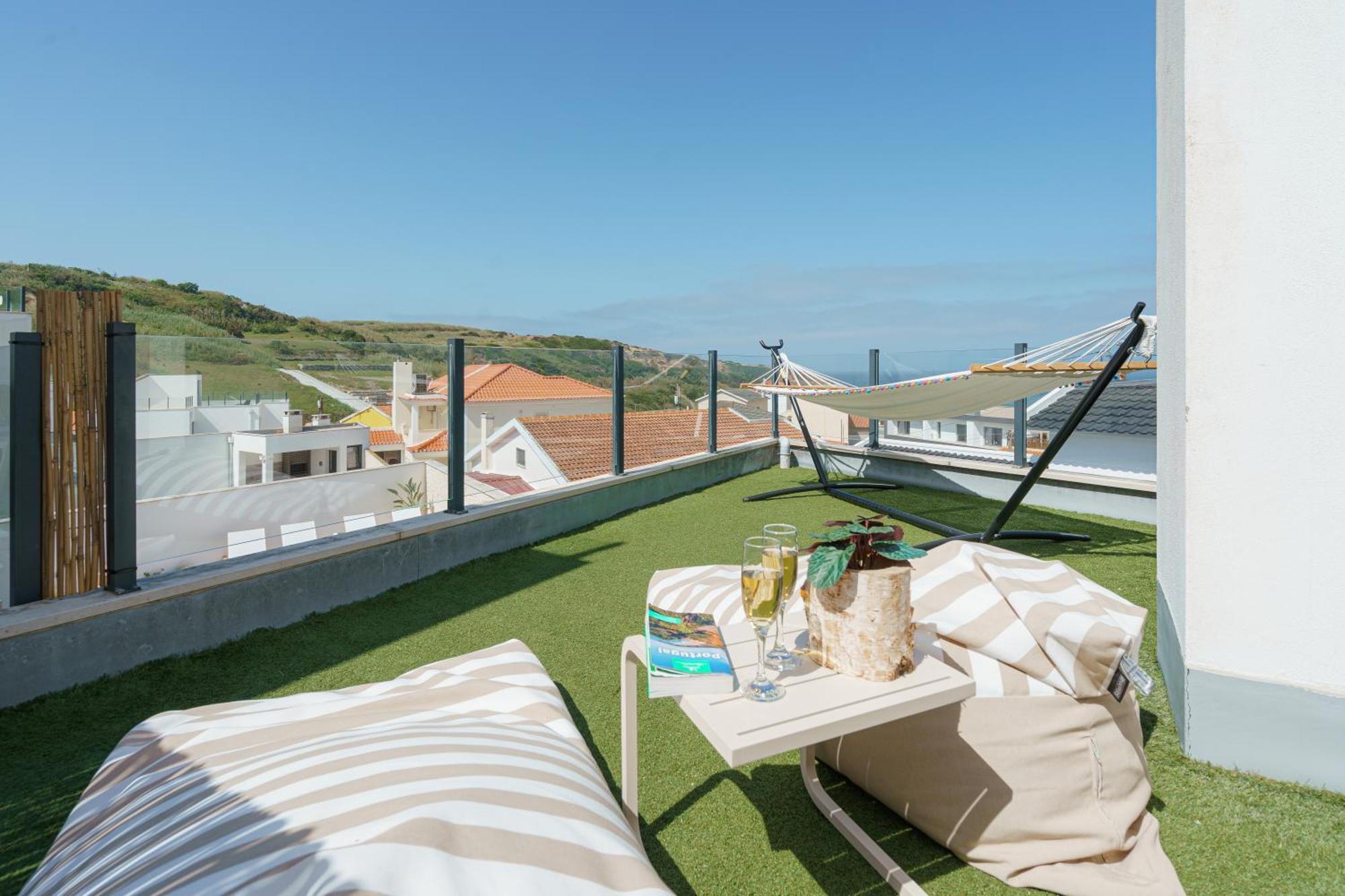 With Ocean View Villa Lourinha (Lisbon)