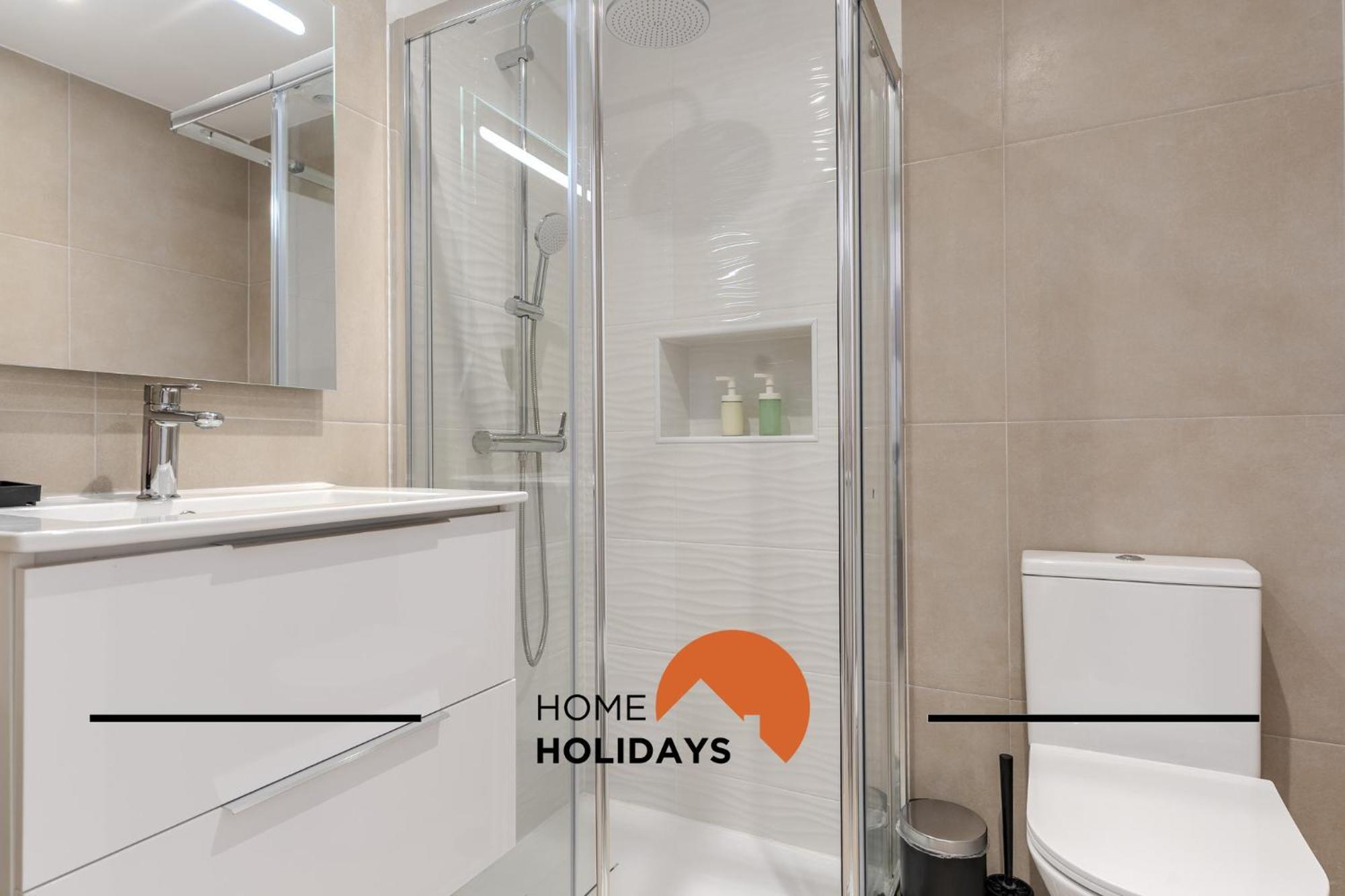 #171 Pateo 2 Flat By Holidays *