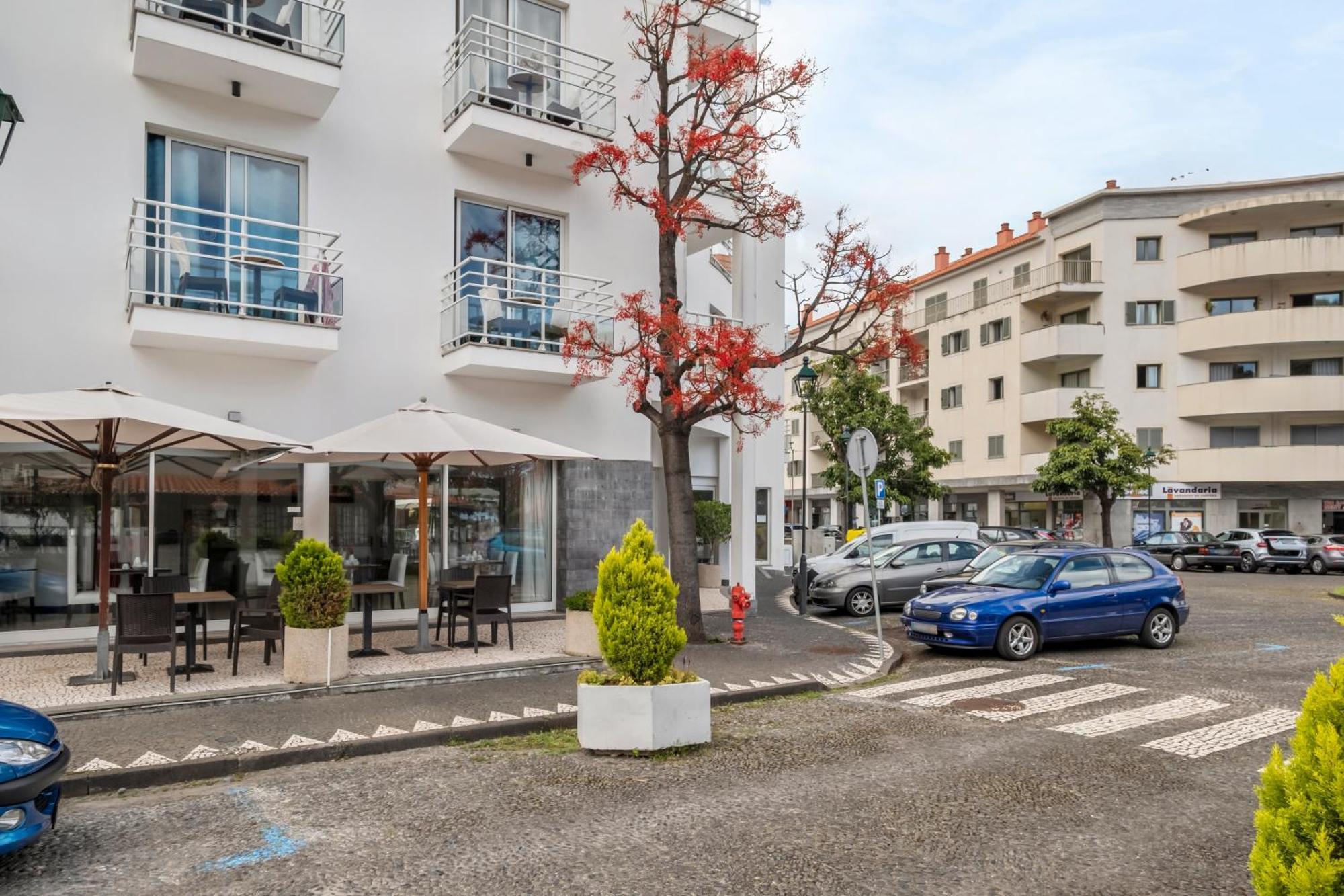 Hotel White Waters Machico (Madeira)