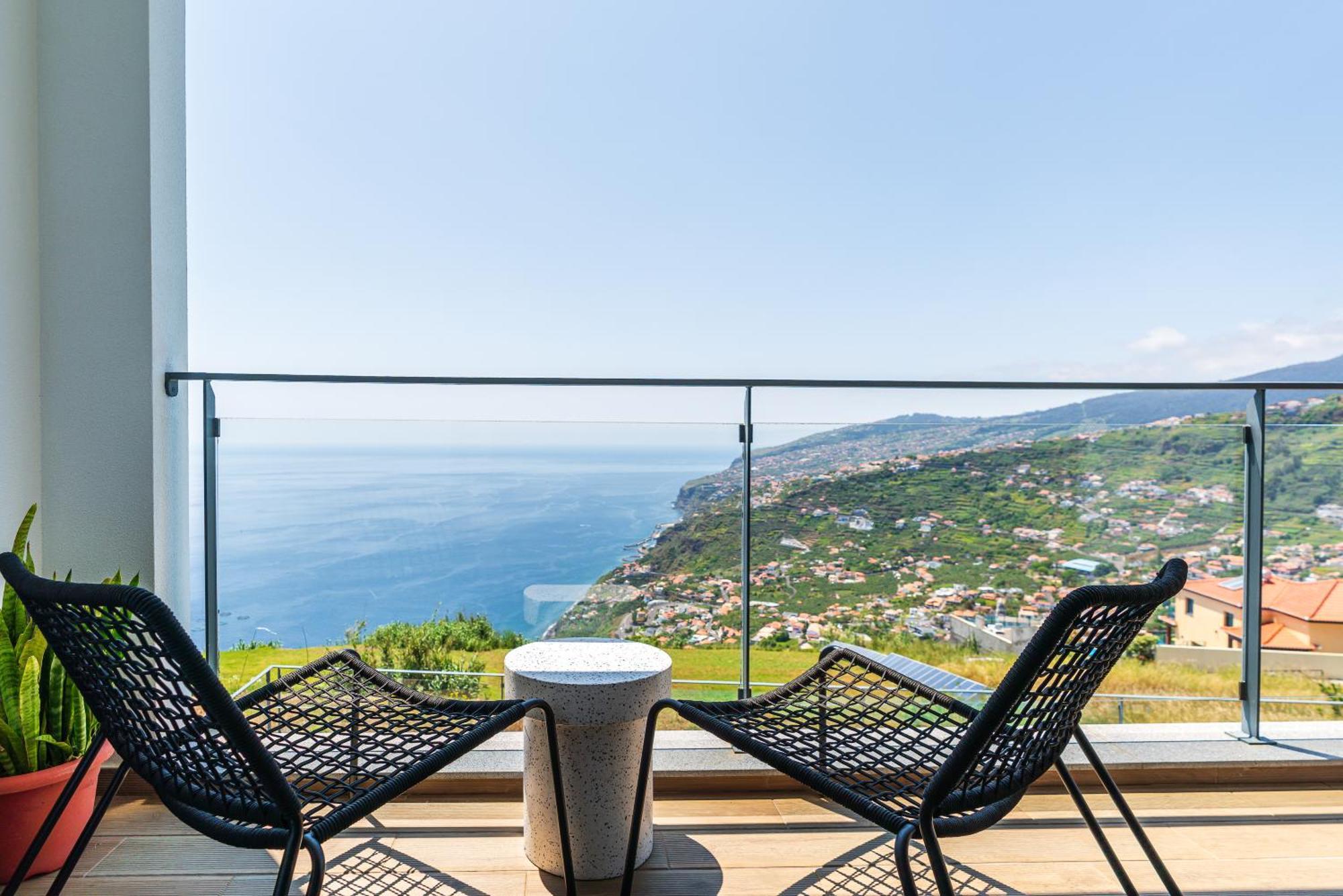 Valley View-villa With Heated Pool And Sauna Arco da Calheta (Madeira)