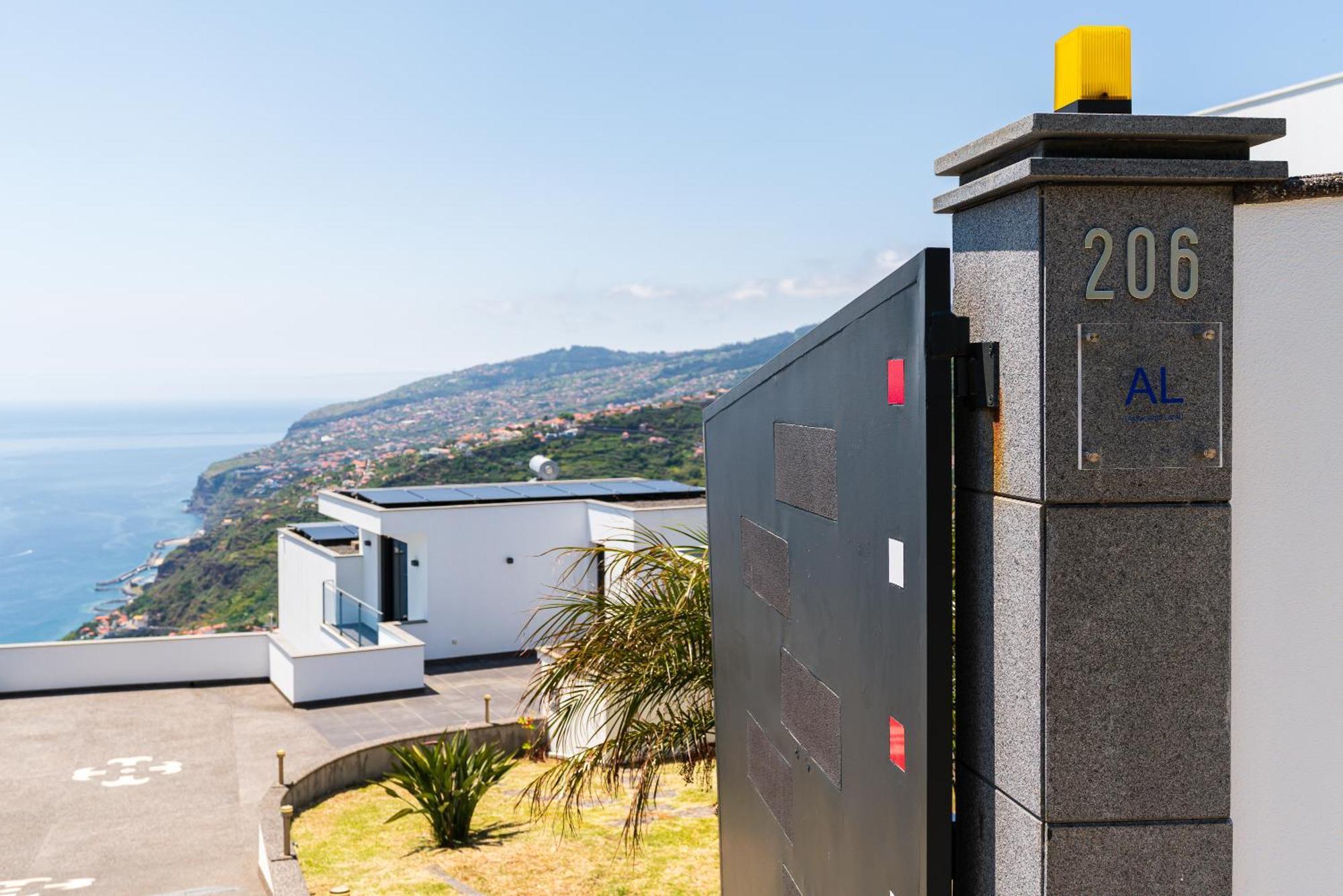 Villa Valley View-villa With Heated Pool And Sauna Arco da Calheta (Madeira)