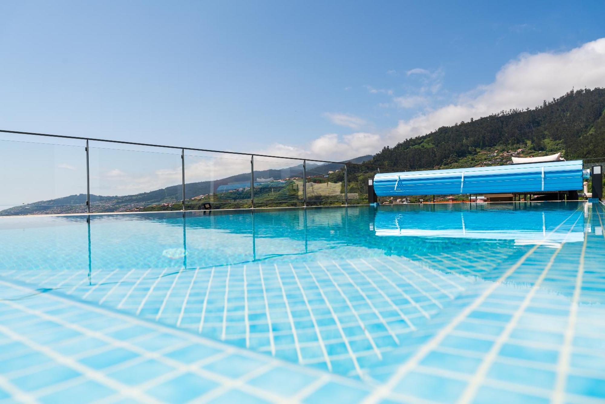 Valley View-villa With Heated Pool And Sauna Villa *