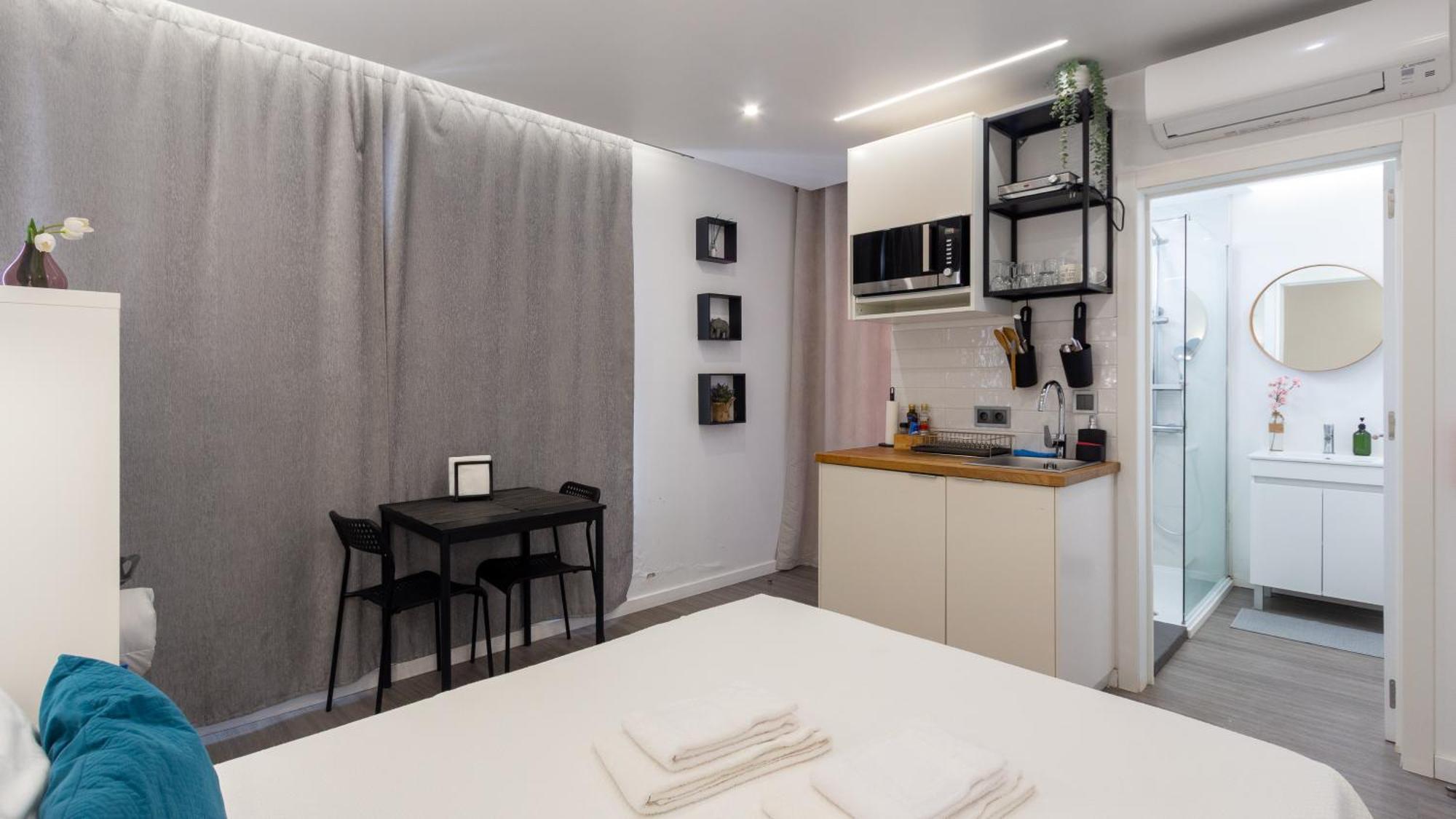 The Jolie - By The Ocean Apartment