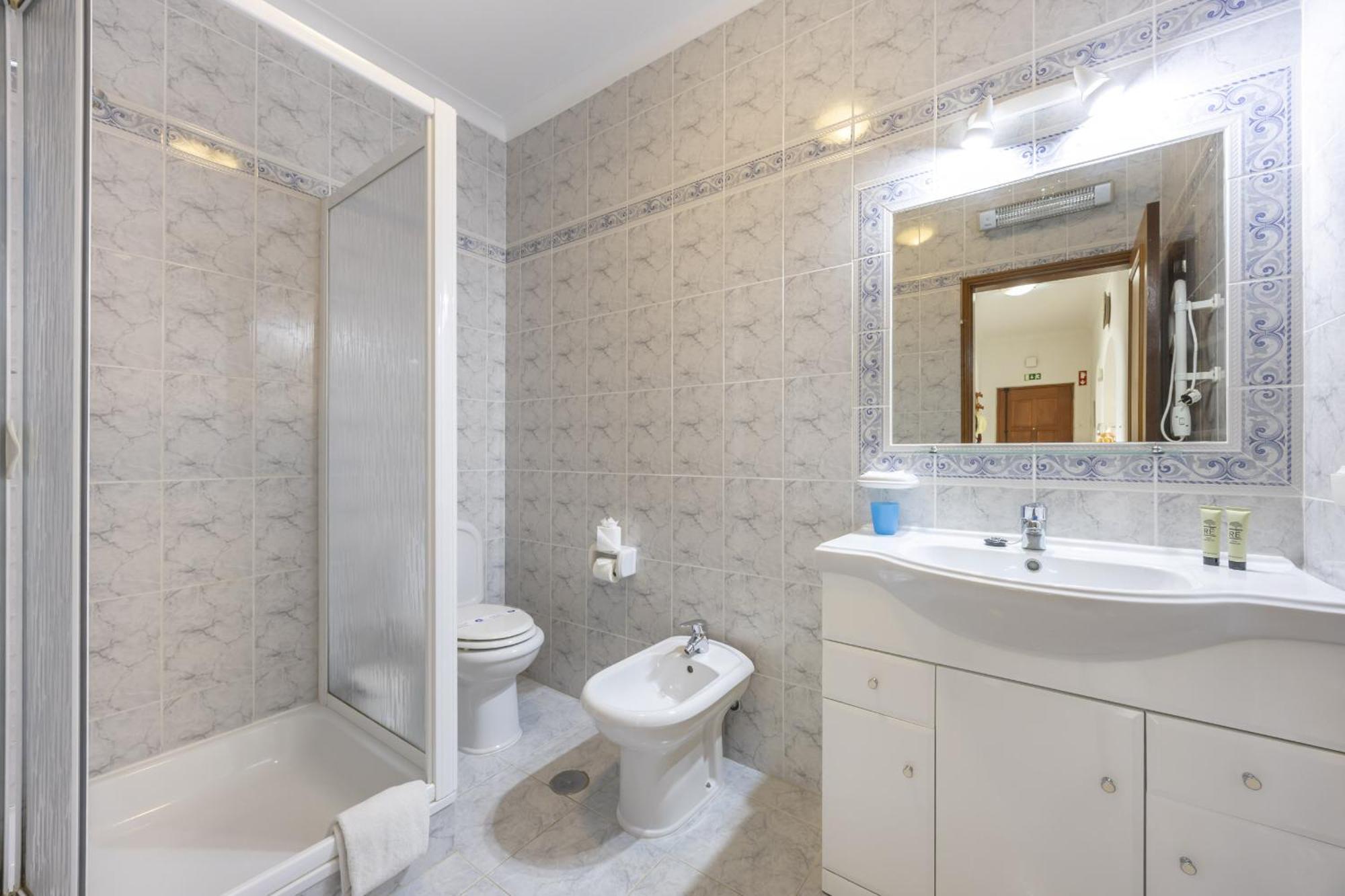 Coolhouses Algarve , 2 Bed W/ Sea View, Blue Ocean View *