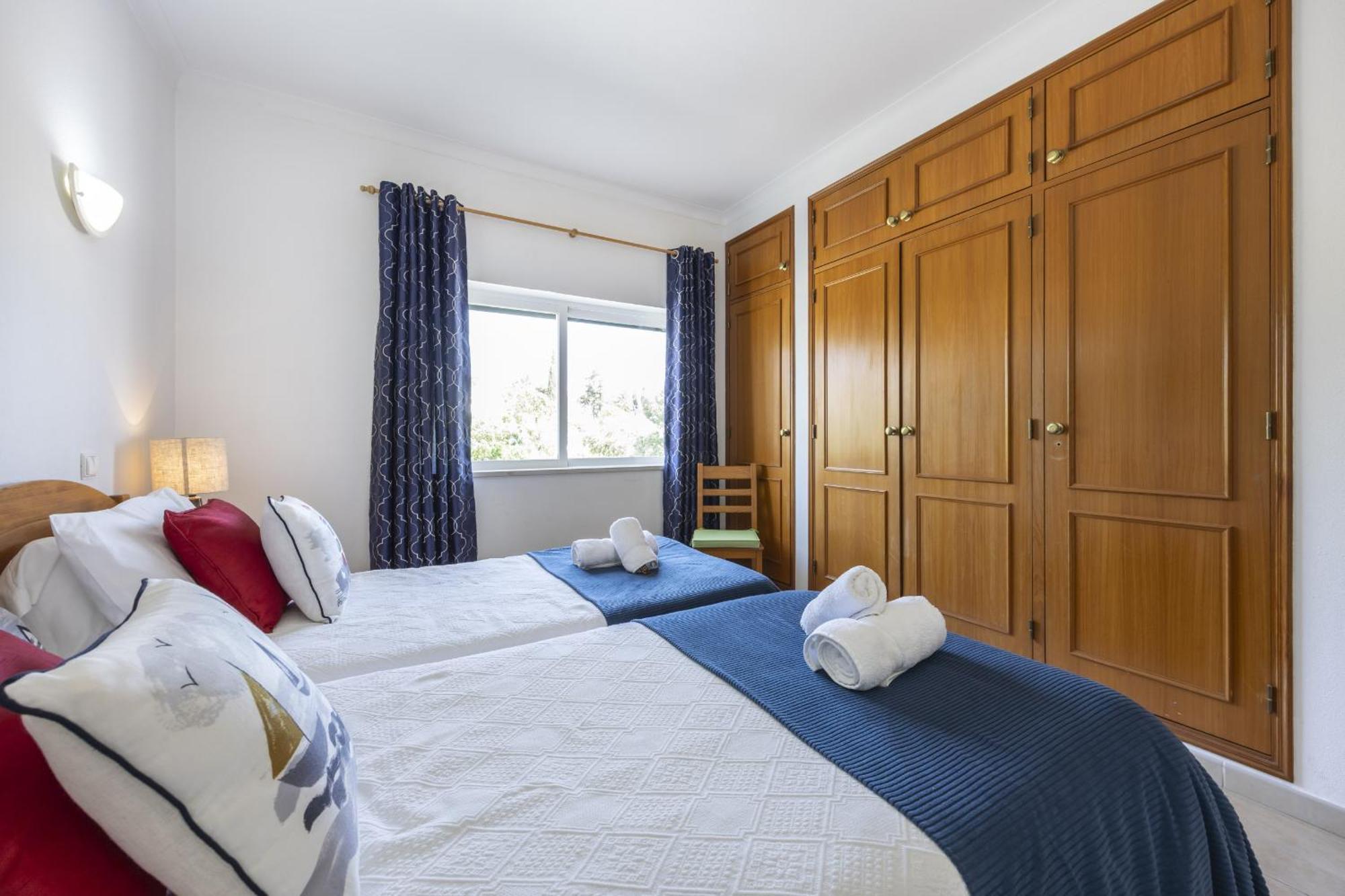 Apartment Coolhouses Algarve , 2 Bed W/ Sea View, Blue Ocean View