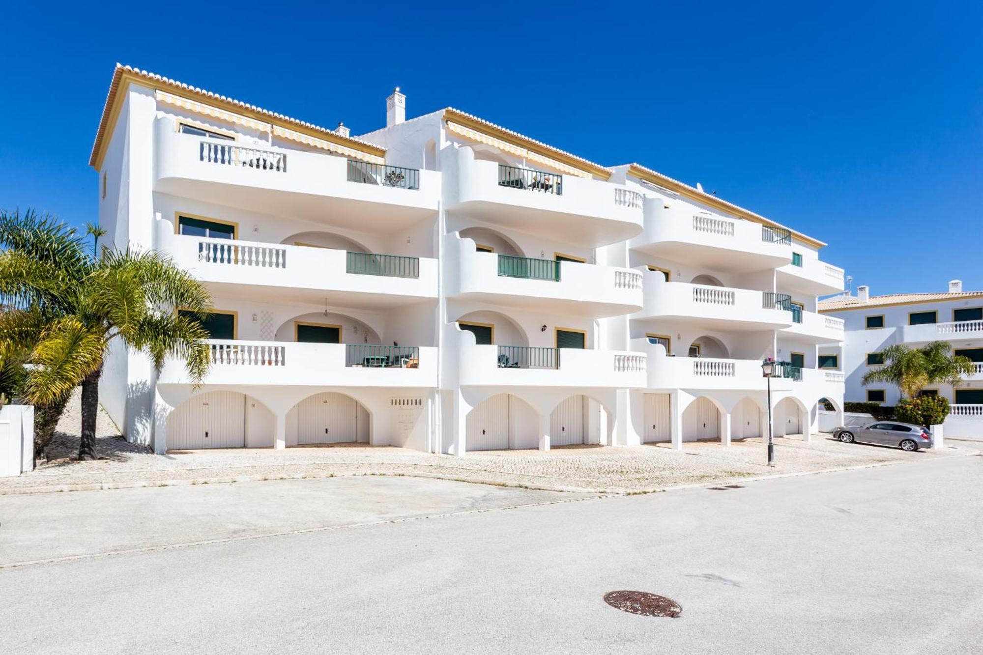 Apartment Coolhouses Algarve , 2 Bed W/ Sea View, Blue Ocean View *