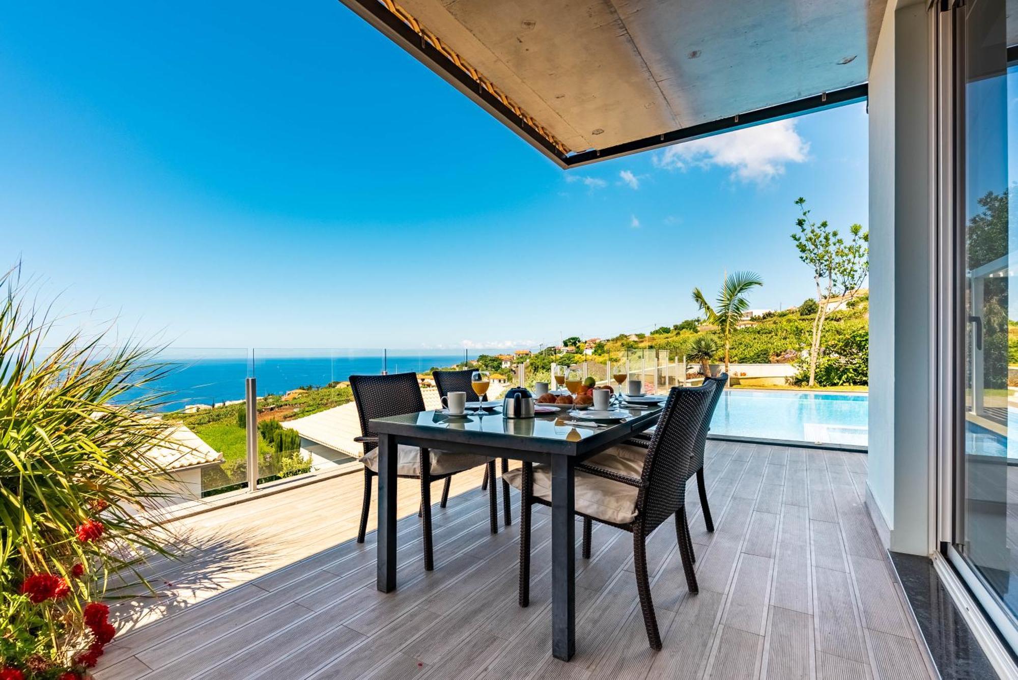 Villa Pinheira Iv -heated Swimming Pool And Jacuzzi *