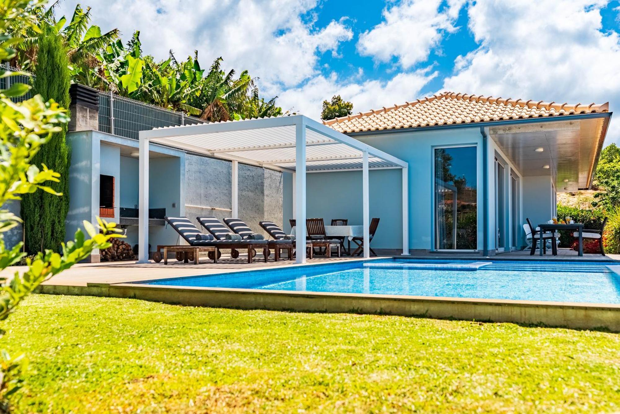 Pinheira Iv -heated Swimming Pool And Jacuzzi * Calheta (Madeira)