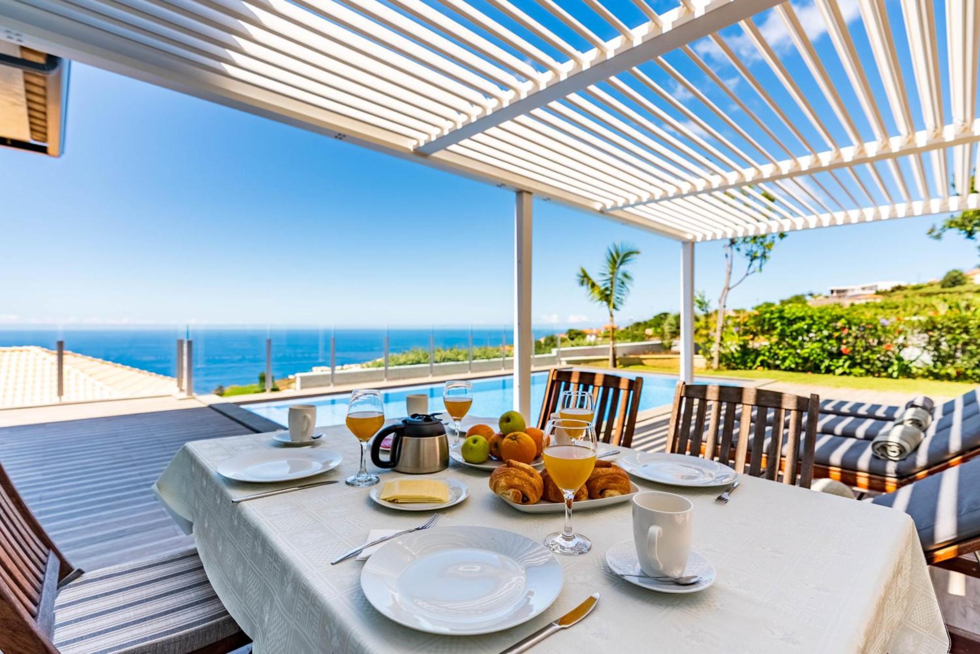 Villa Pinheira Iv -heated Swimming Pool And Jacuzzi