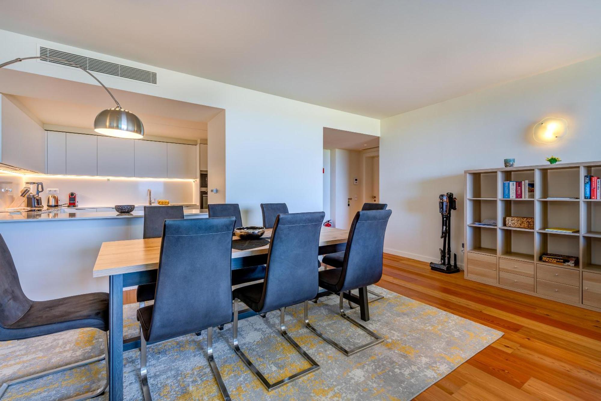 Apartment Cond Bayline Cavala - - Pool - Gym - - By Bedzy *