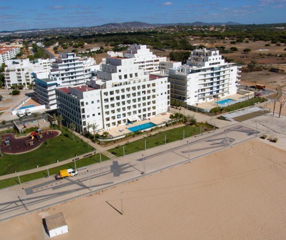 Apartamento First Line Front Pool Flat View Quarteira