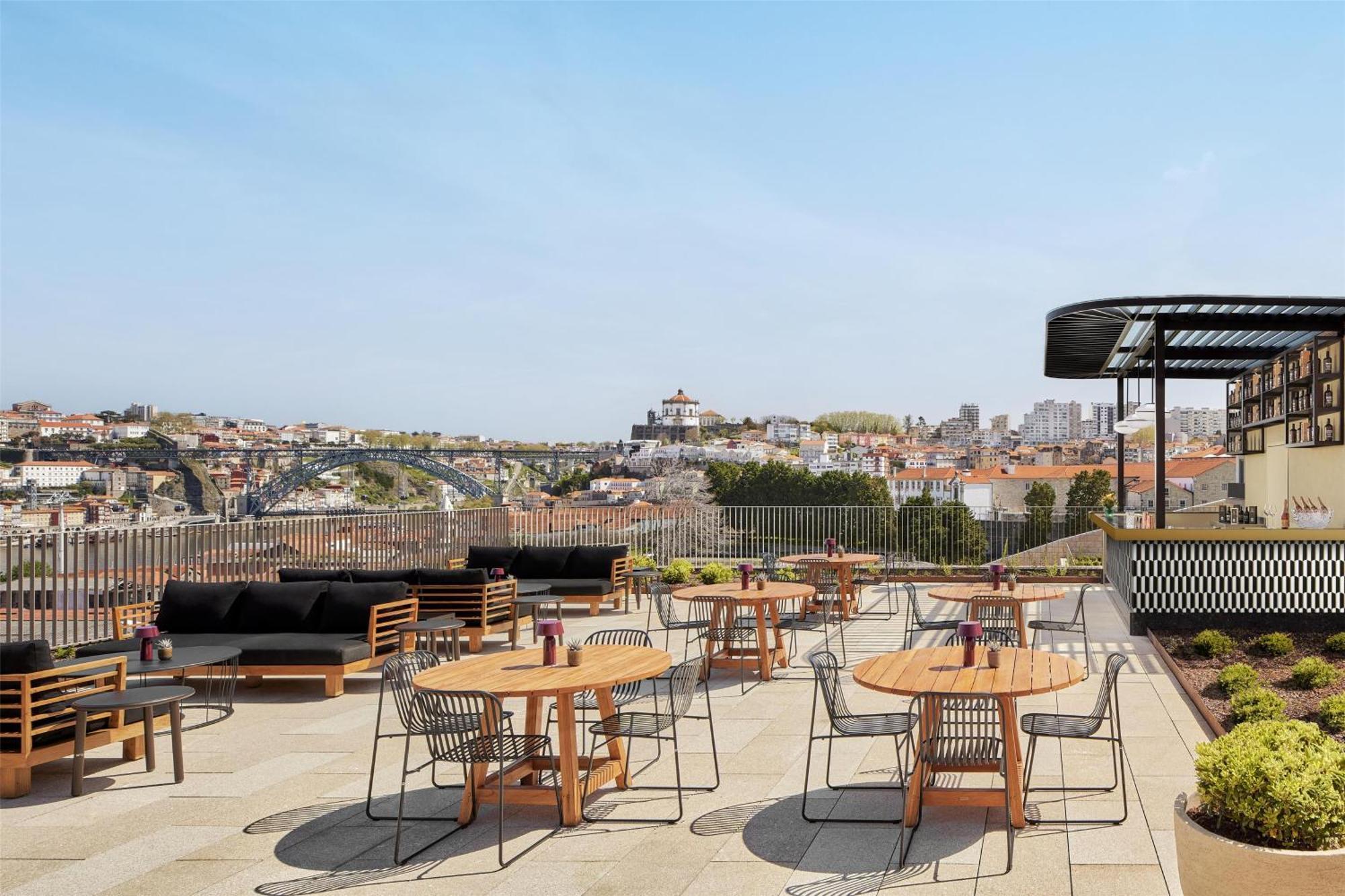 Tivoli Kopke Porto Gaia Hotel 5*