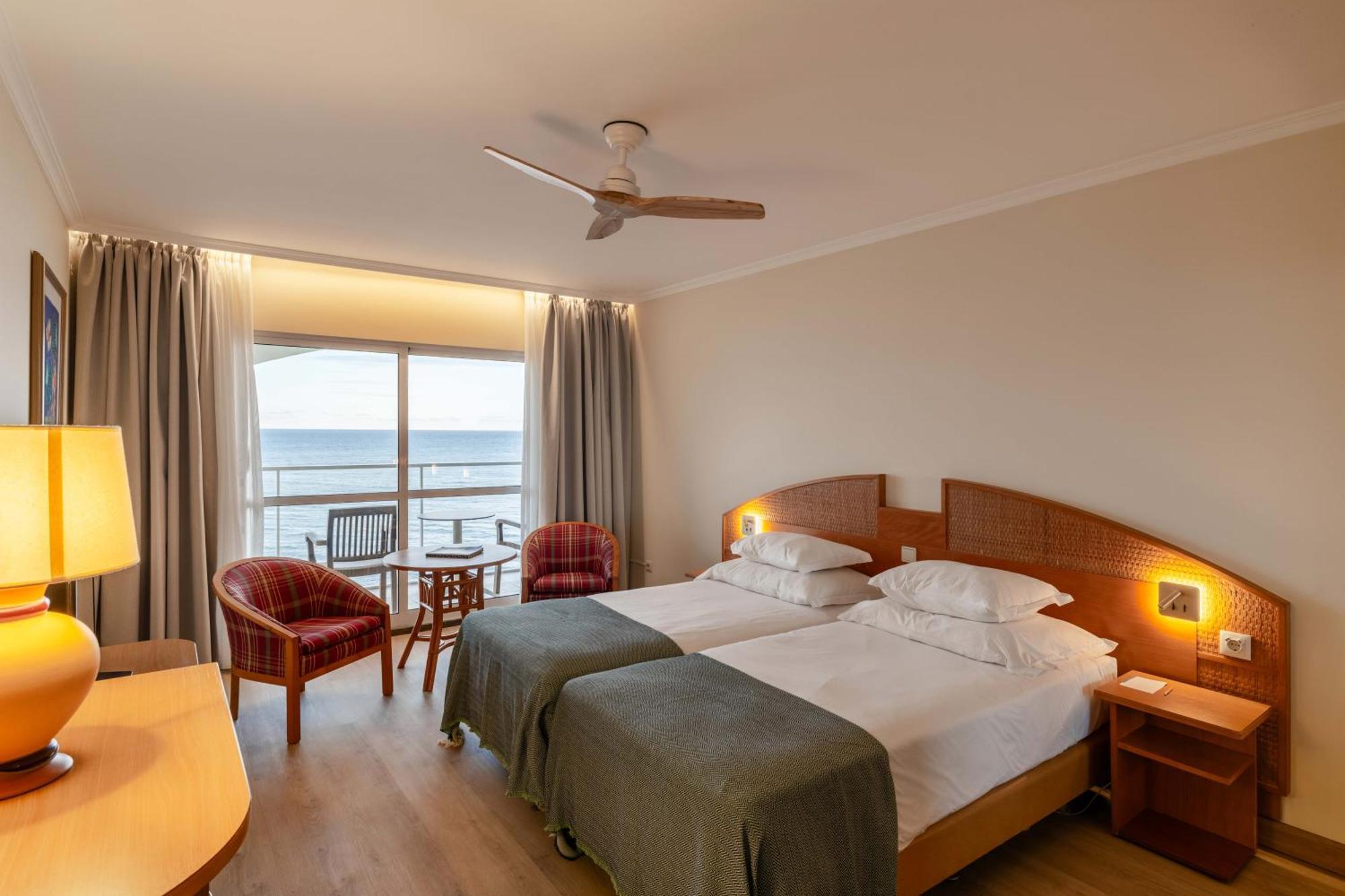 Pestana Ocean Bay Hotel 4*