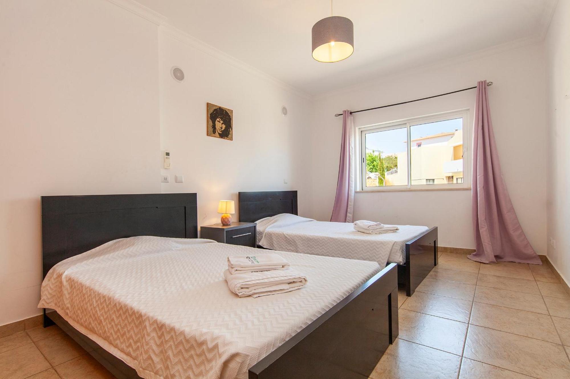 C02 - Luxury 3 Bed With Pool View Apartamento Lagos