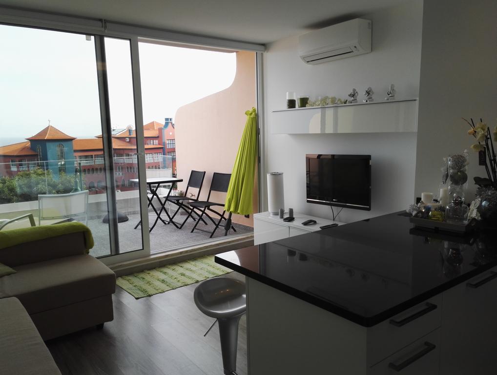 Ventur Balcony Apartment *