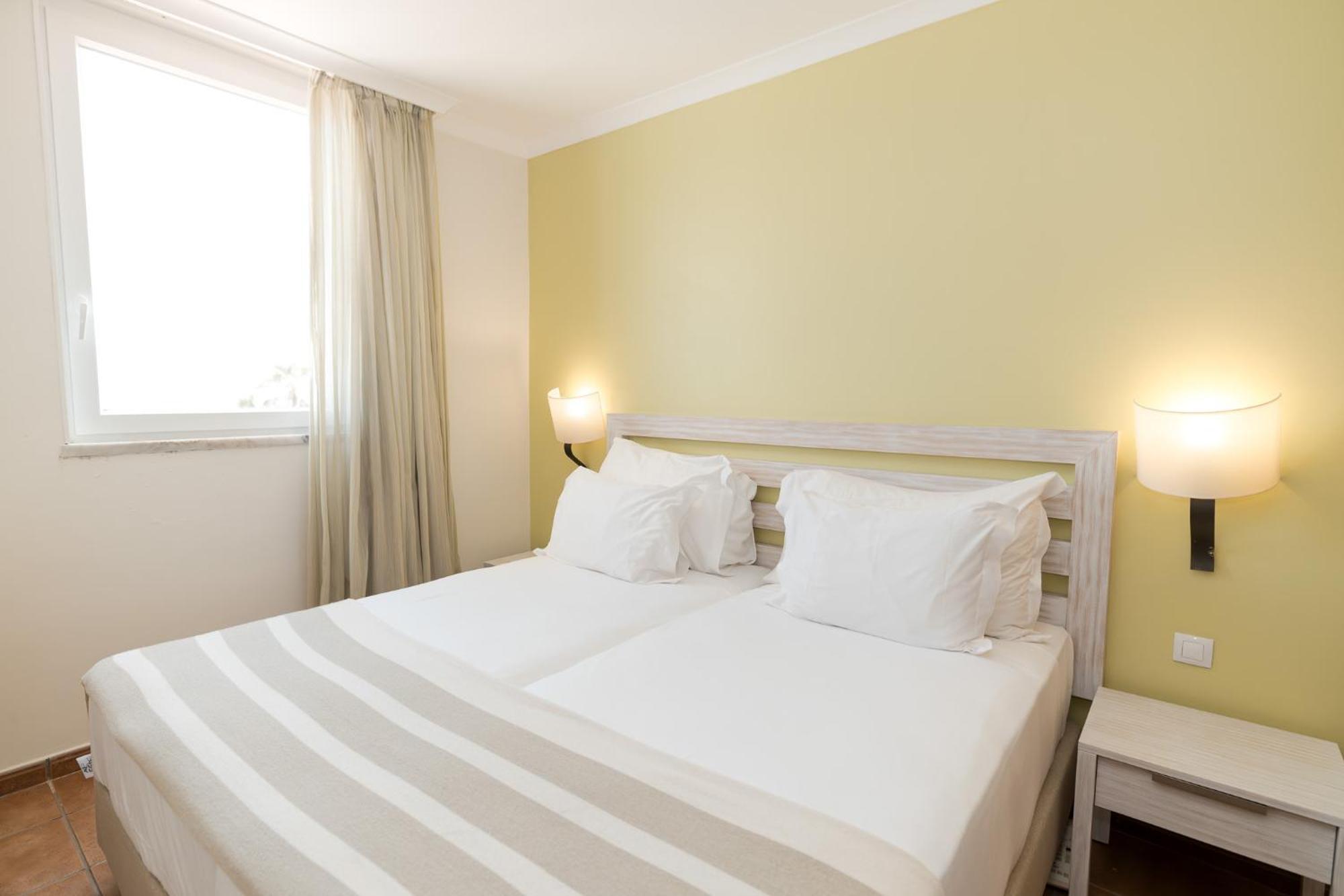 Pestana Viking & 4* Armacao de Pera