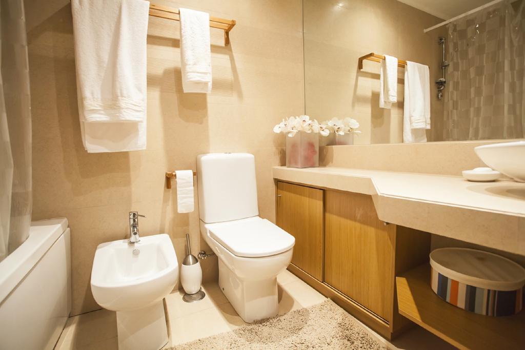 Lovelystay - Beach With Sea View Apartment