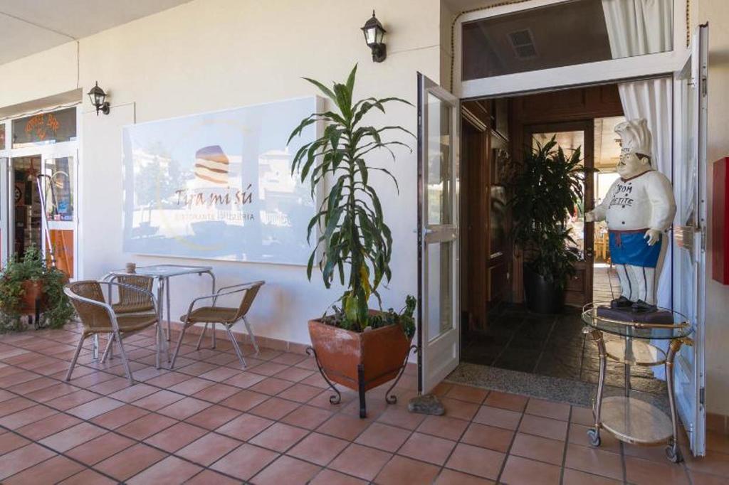 Sunny Al-sakia, Quarteira, Vilamoura Apartment *