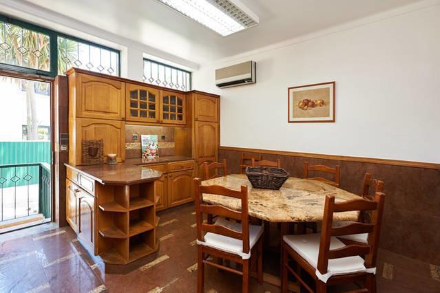 Refuge Holiday Homes Nola Cascais