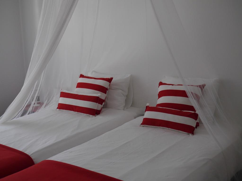 Hostel The Wave Beach & Surf *