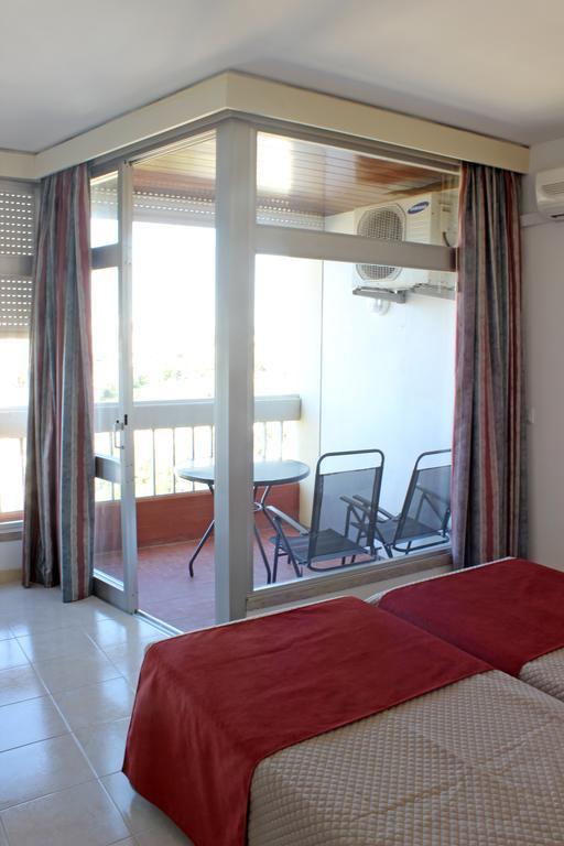 Praia Da Rocha Tarik Apartment *